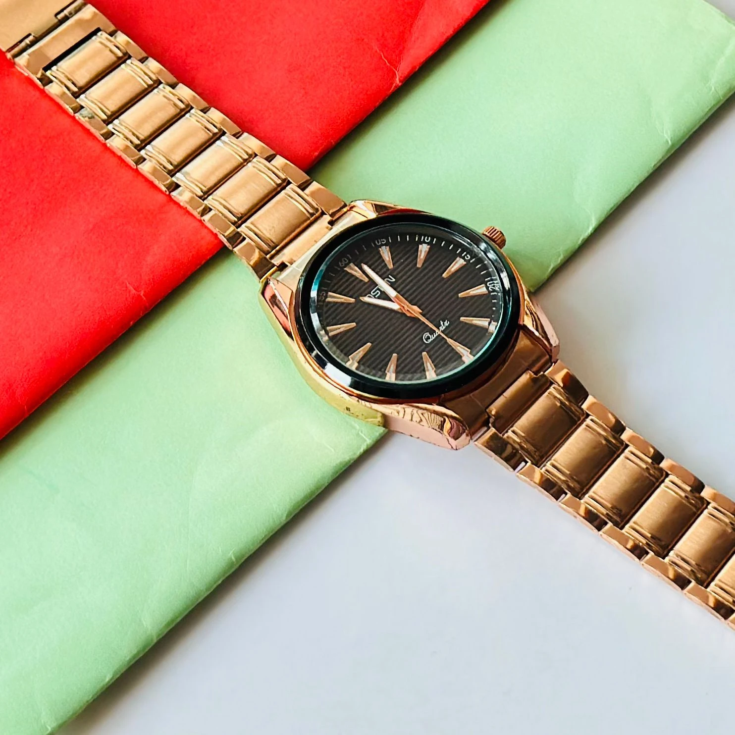 Quartz analog watch For man’s