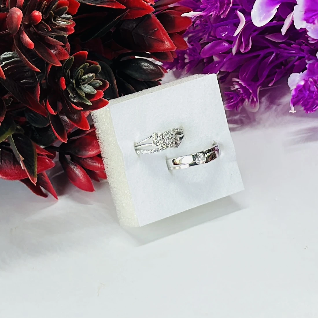 Set of silver-plated couple rings