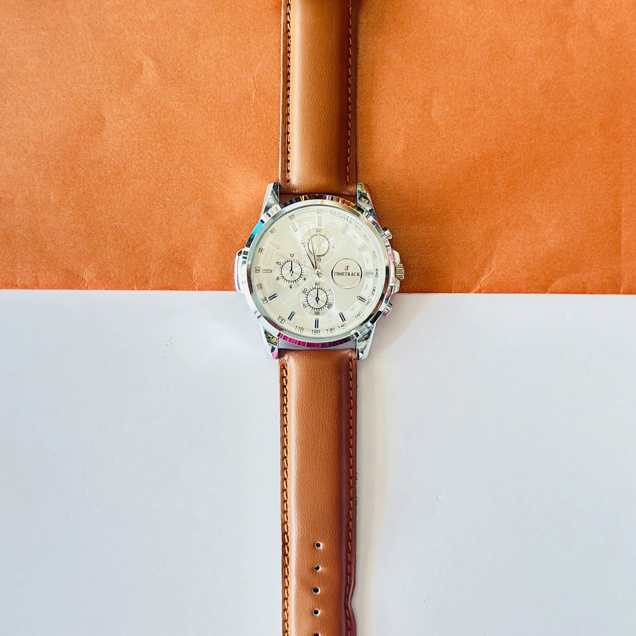 Quartz Analogue Watch for