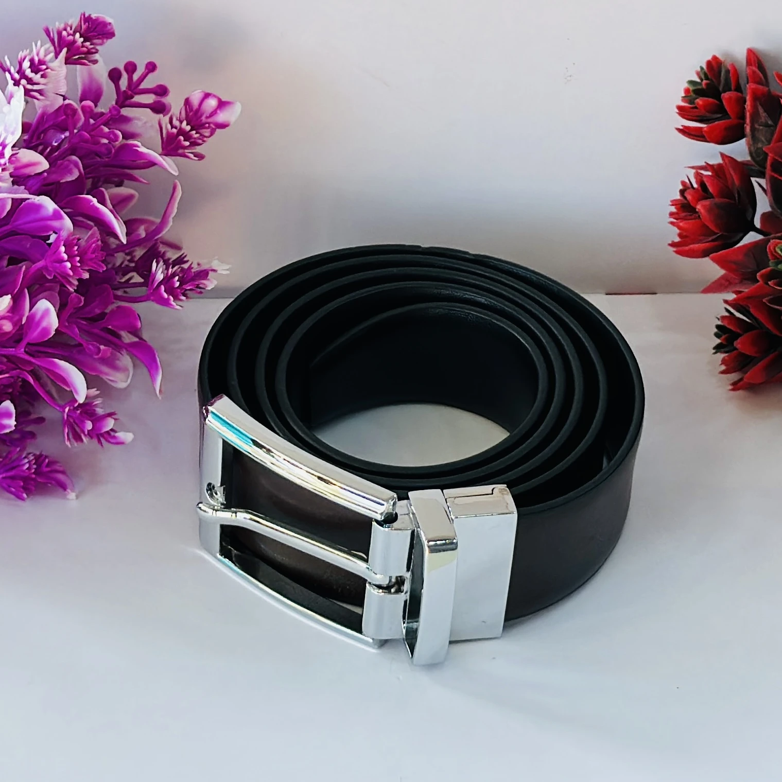 Men Textured Leather Reversible Formal Belt