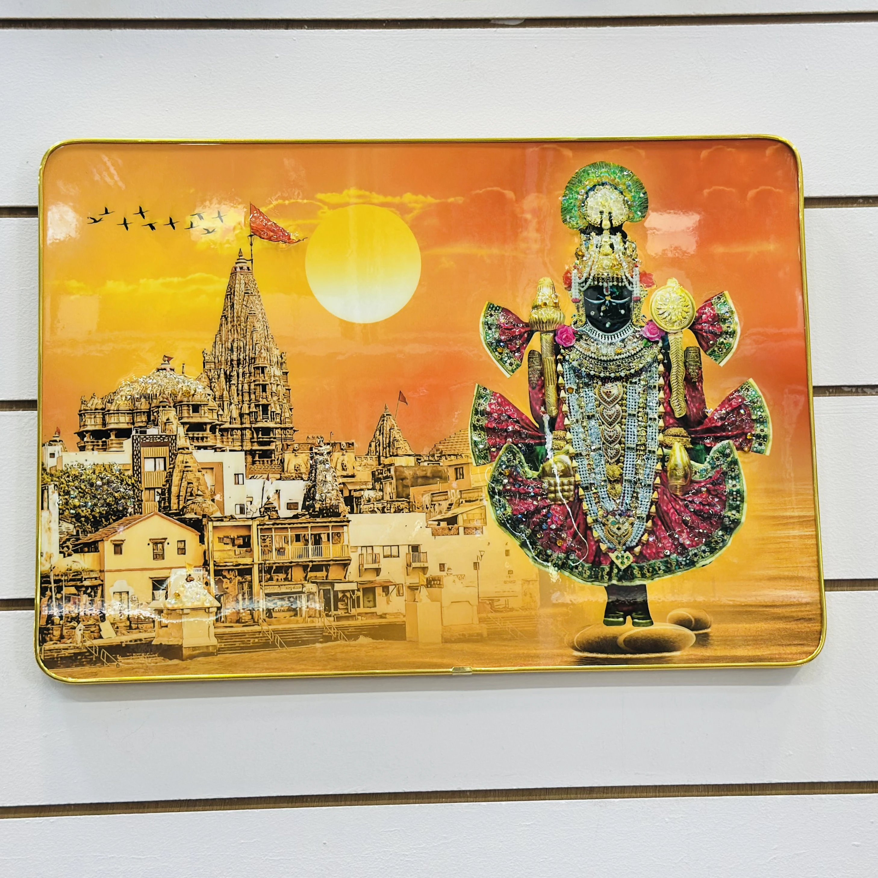 Lord Dwarkadhish and the Dwarkadhish Temple(SKU-VR5OW5)