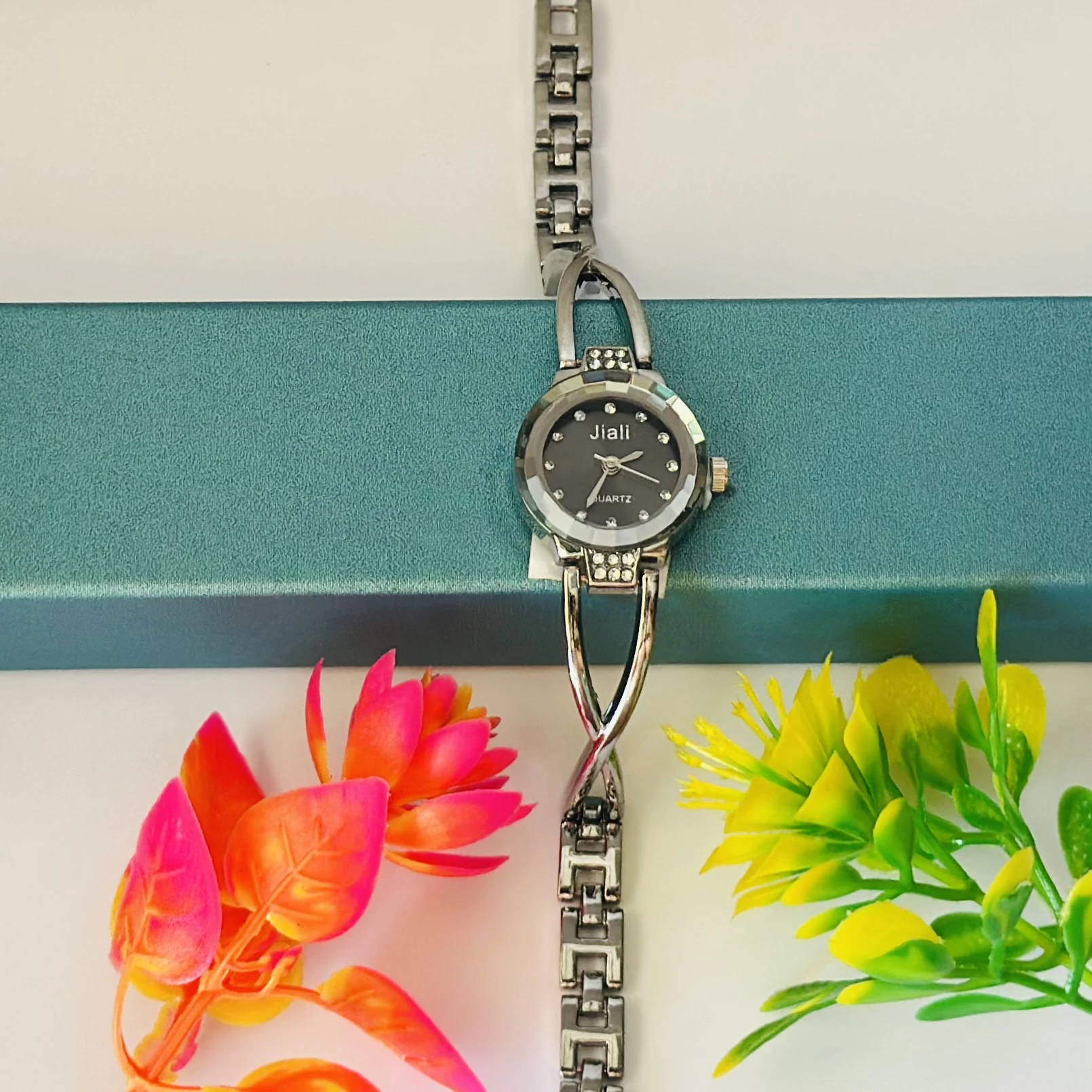 Rose gold Tone Women’s Analog Watch