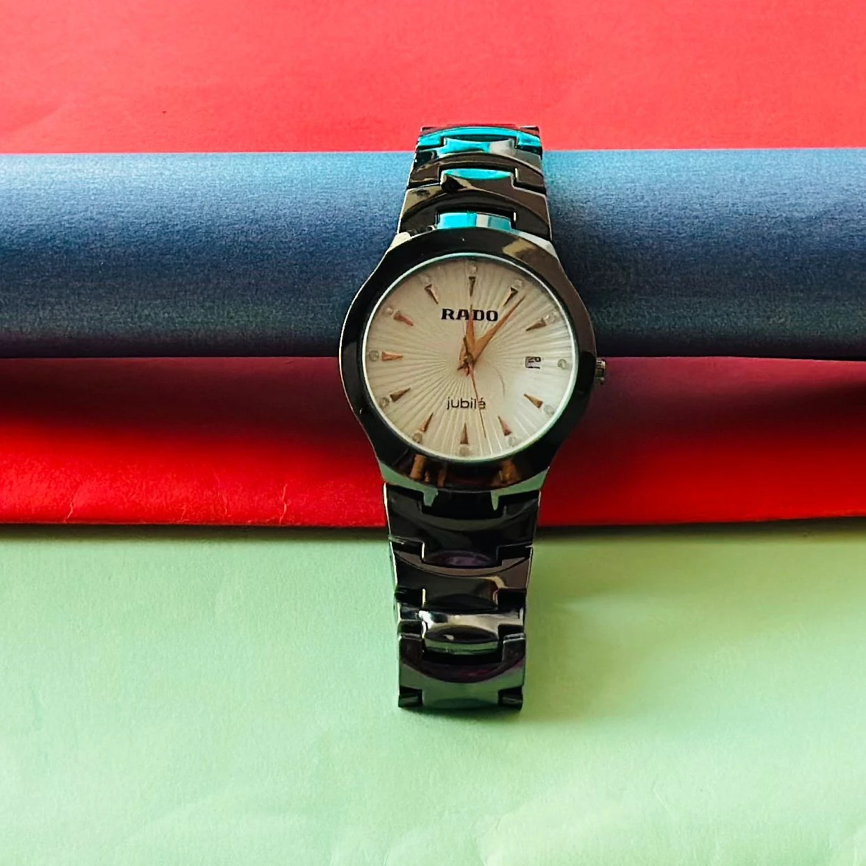 Black metal strap Analog watch