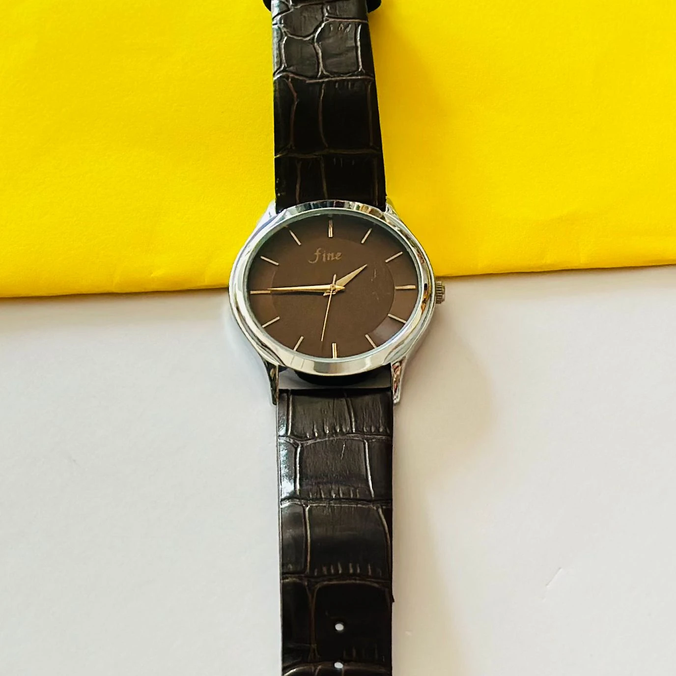 Quartz analog watch For man’s