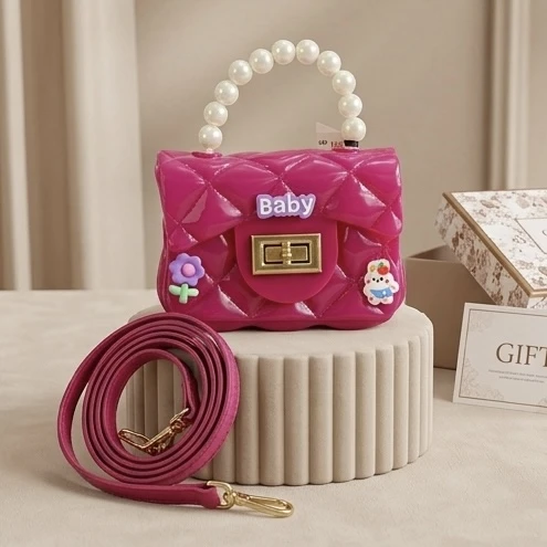 LITTLE PRINCESS PURSE ?