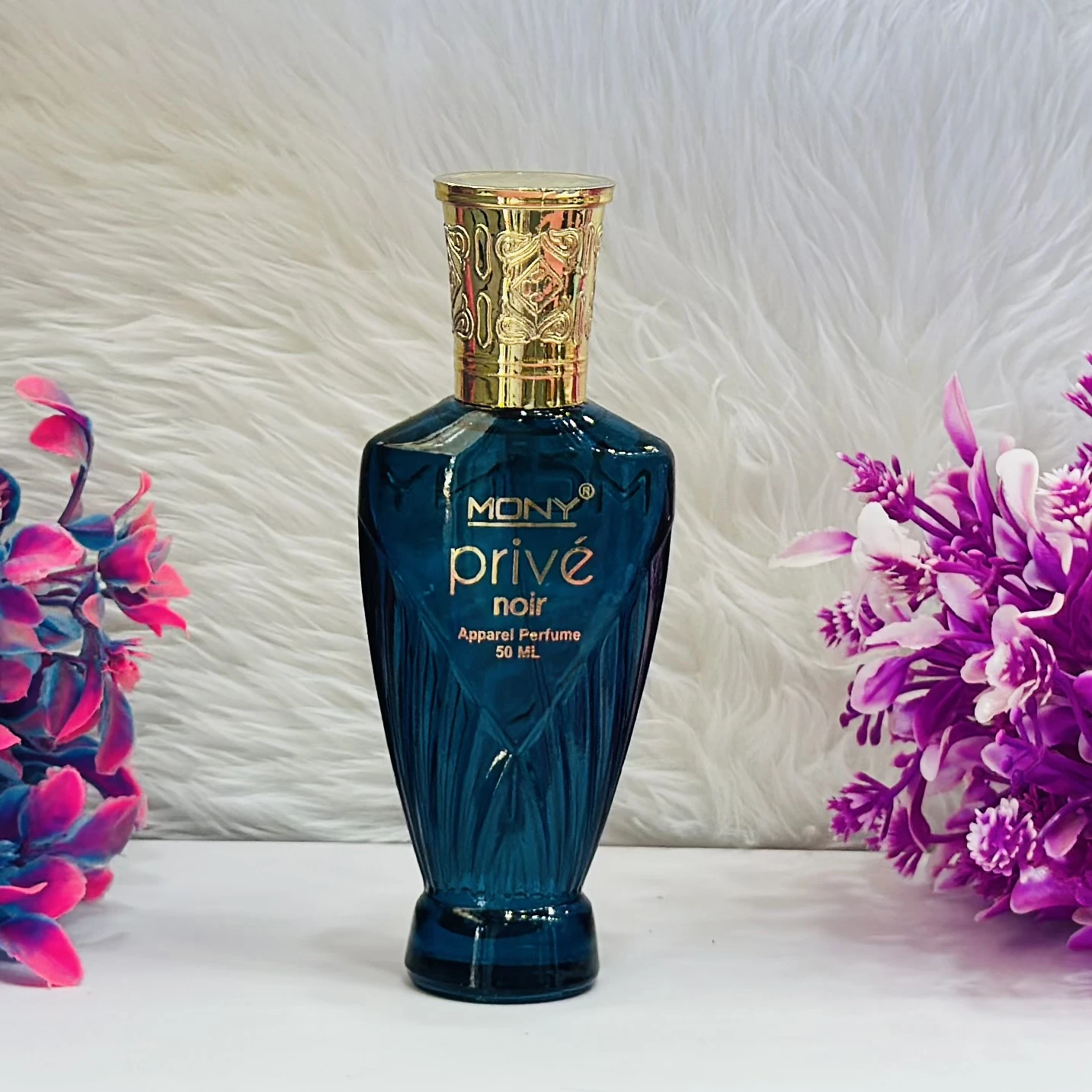 Mony Prive Noir apparel perfume