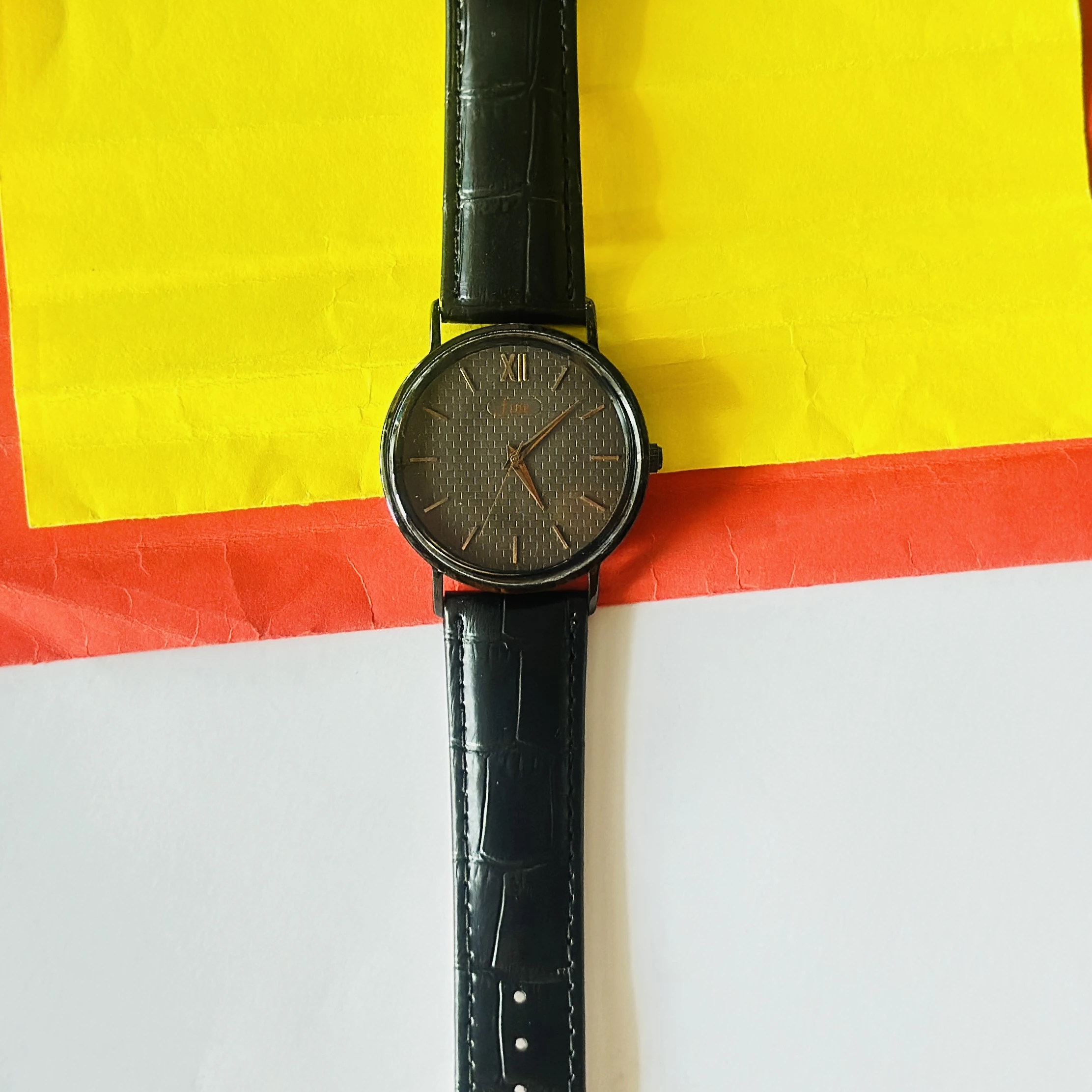 Analogue watch for man’s