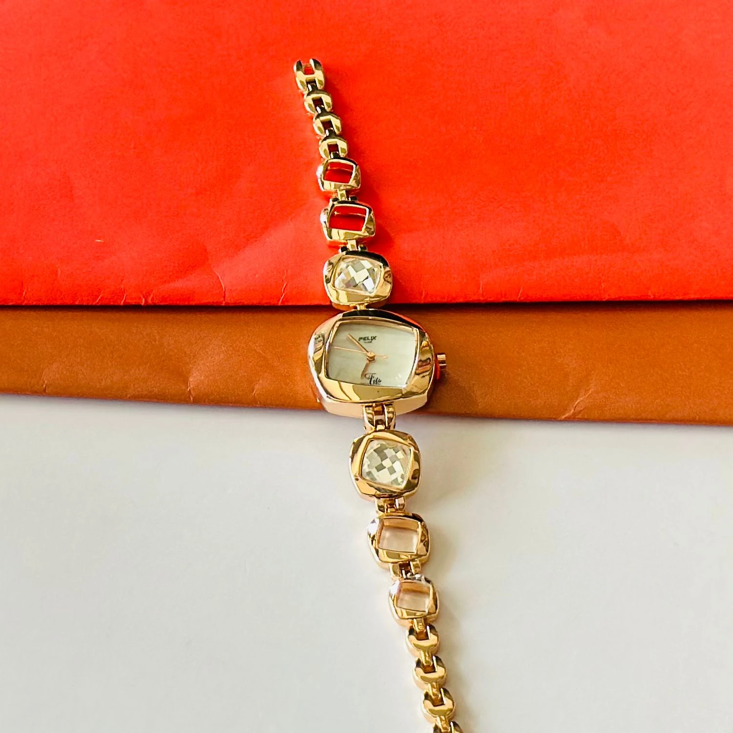 fashionable Women's Watches