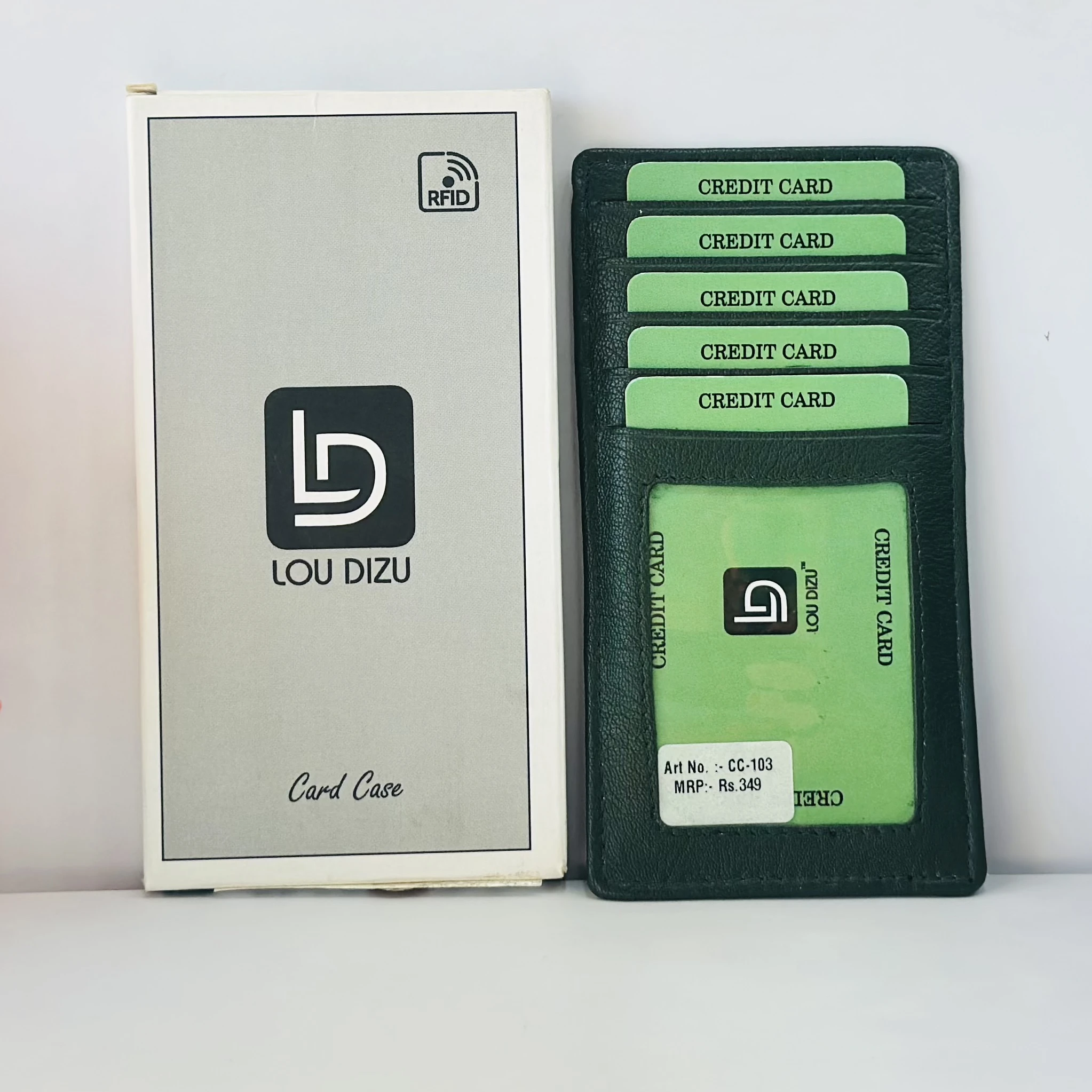 Lou Dizu genuine leather RFID card case in green.