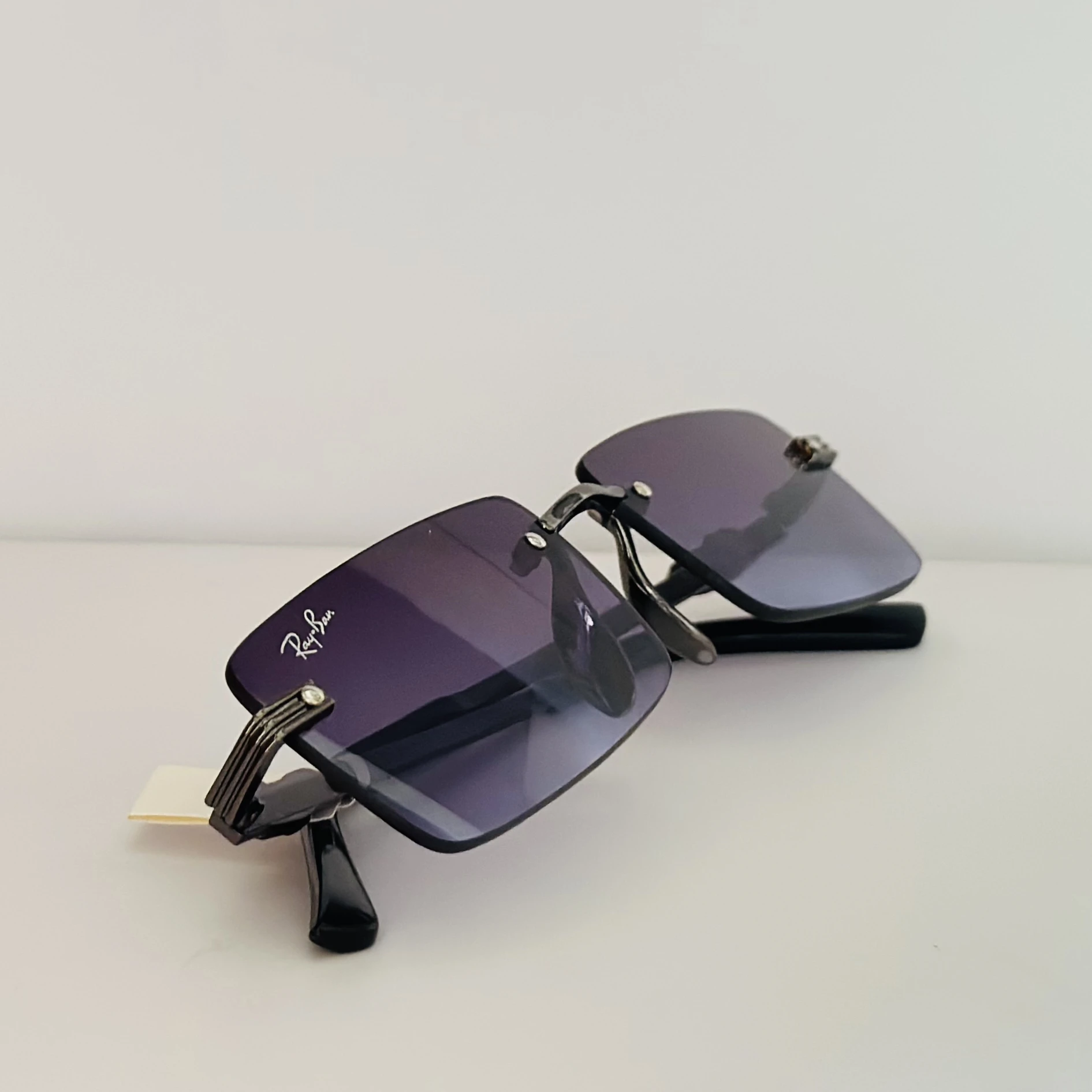 Ray-Ban Anh RB3731 butterfly sunglasses
