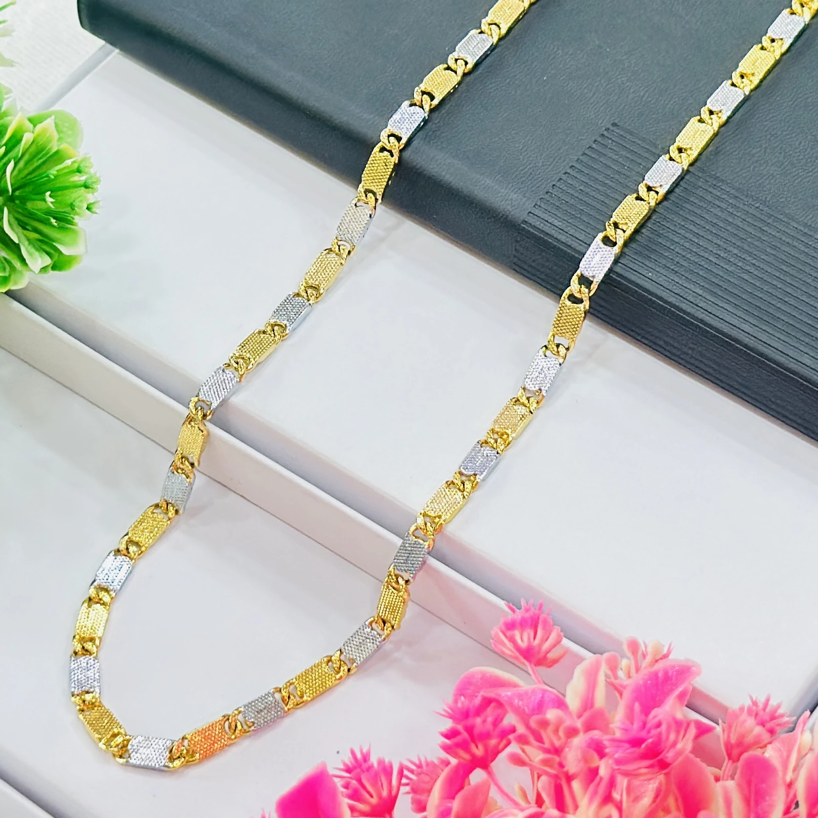 Gold and silver-plated rectangular link chain