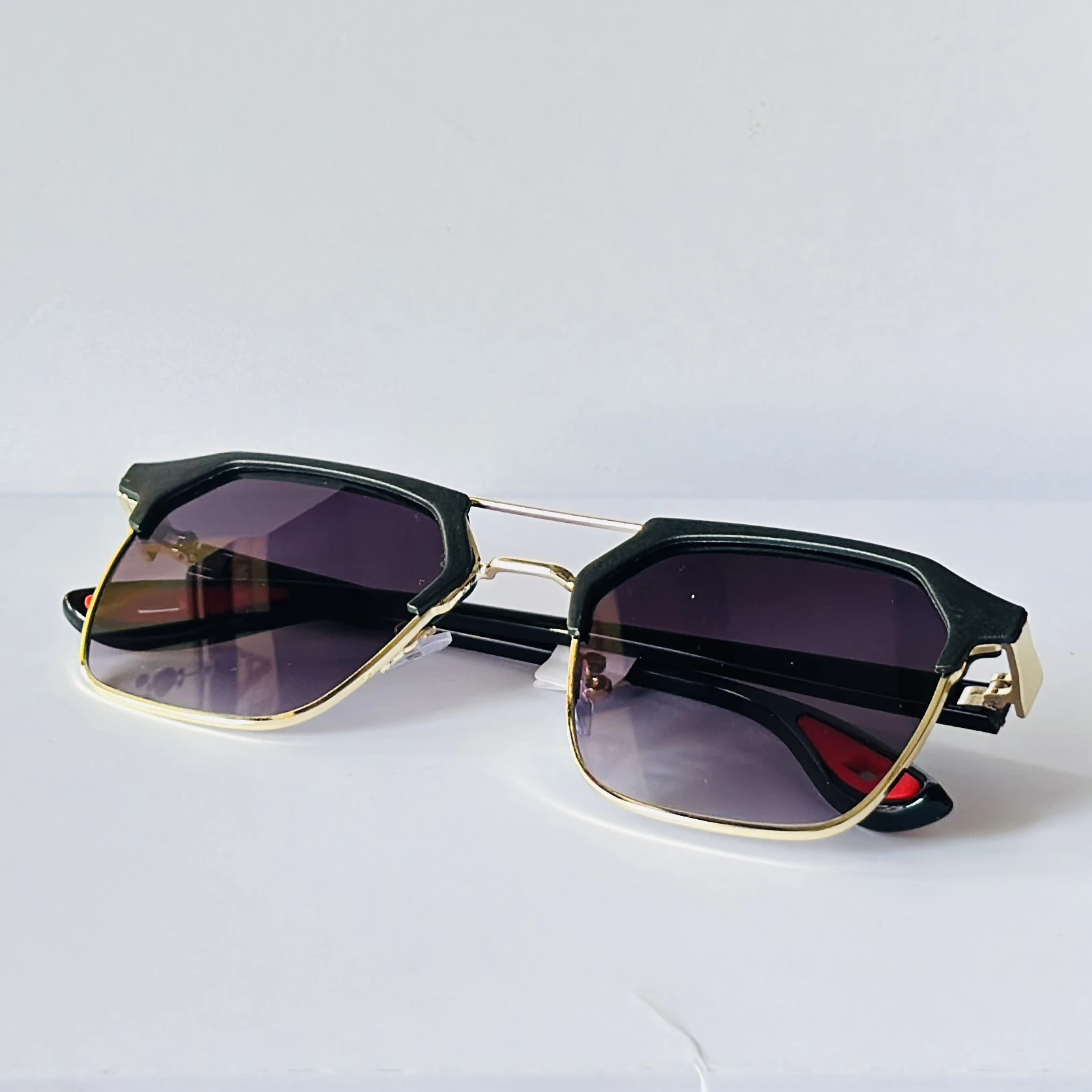 square sunglasses