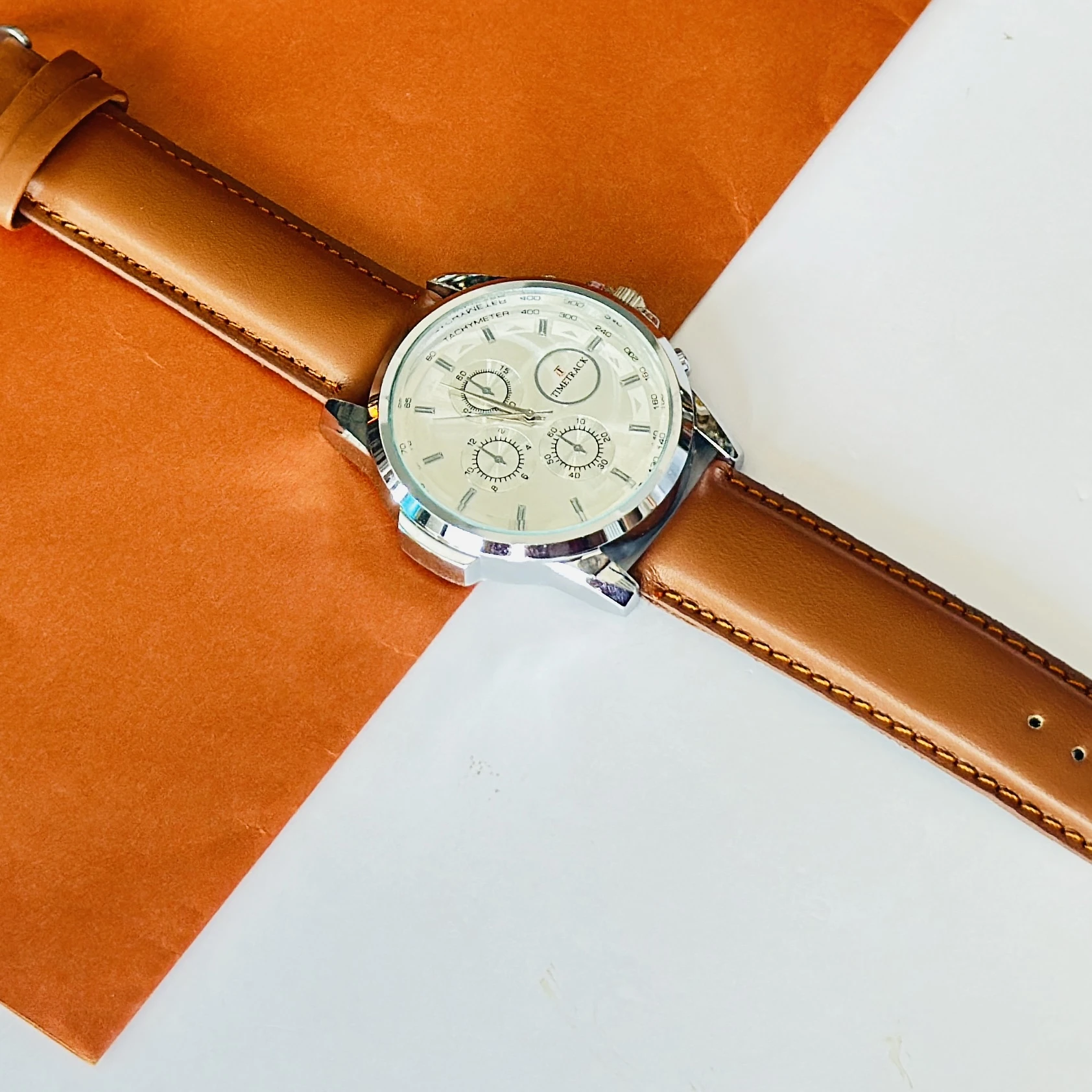 Quartz Analogue Watch for
