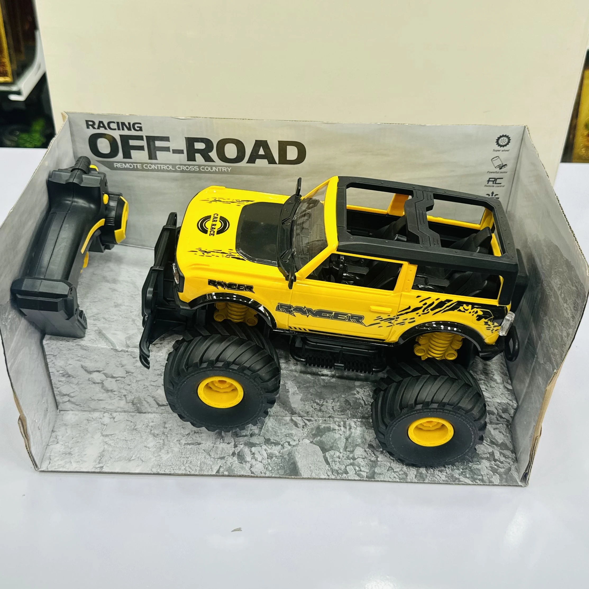 New Bright or similar brand 1:14 scale "Racing Off-Road" remote control Ford Bronco toy truck