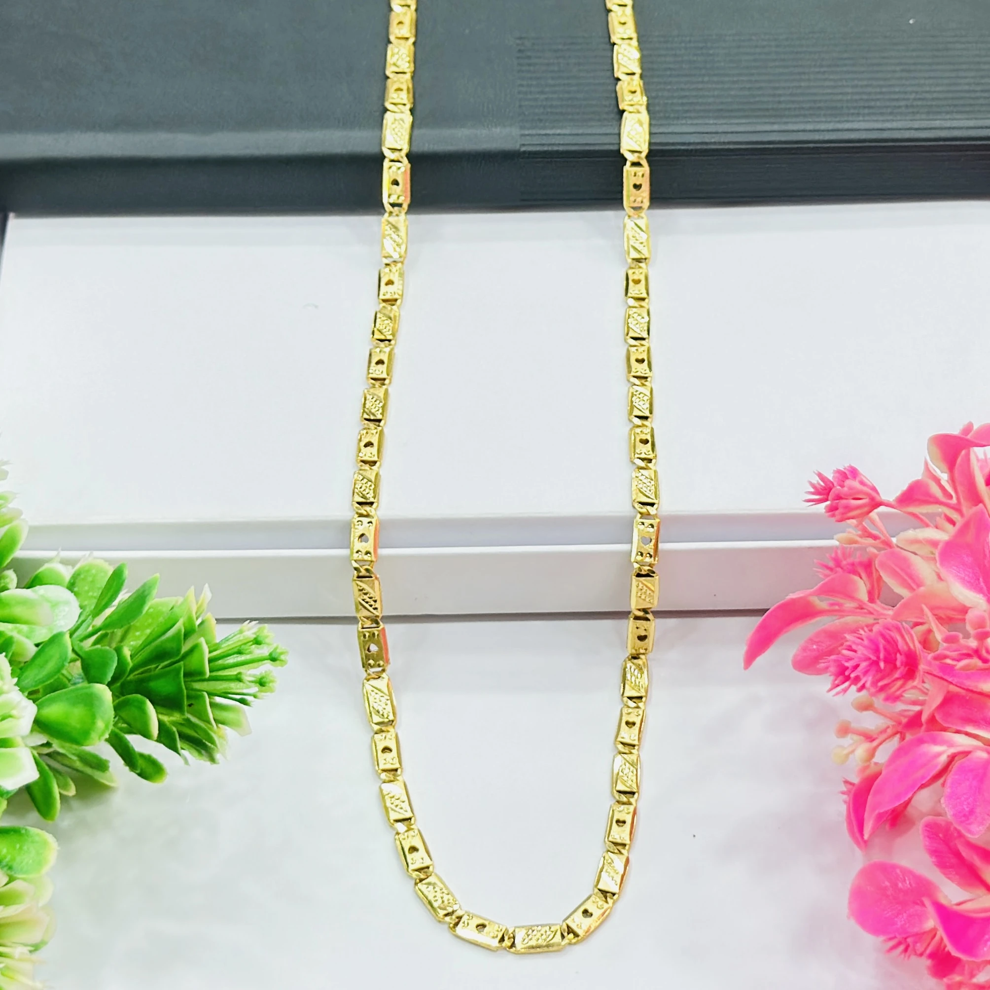 Traditional Navabi gold-plated chain