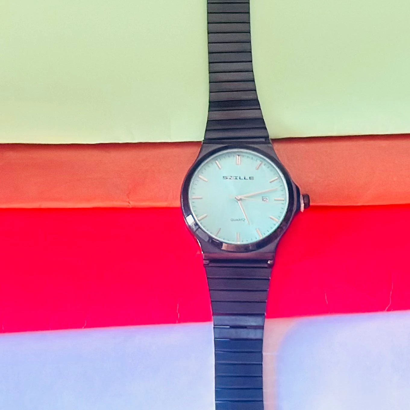 SNILLE Premium Quartz analog watch