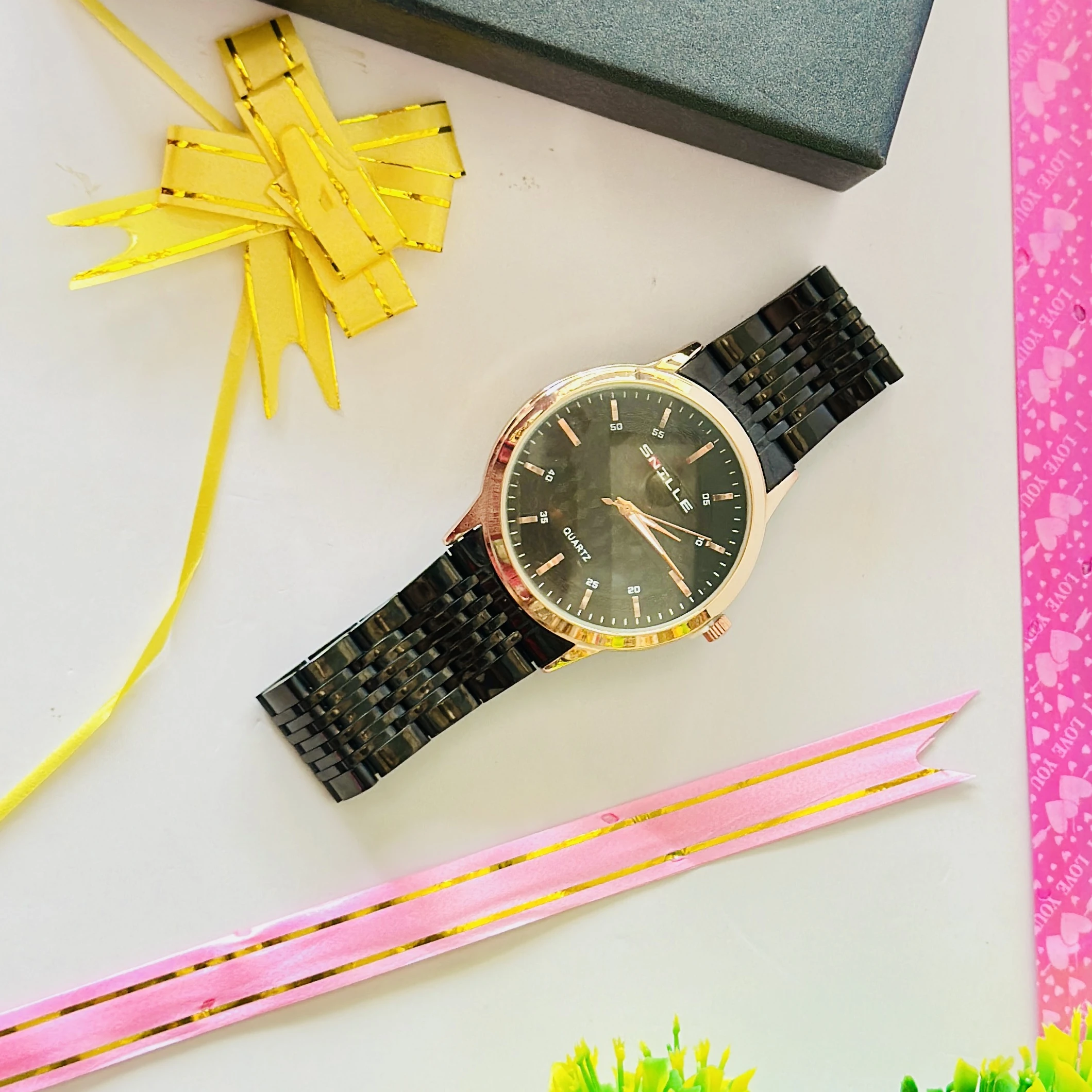 SNILLE quartz analog watch