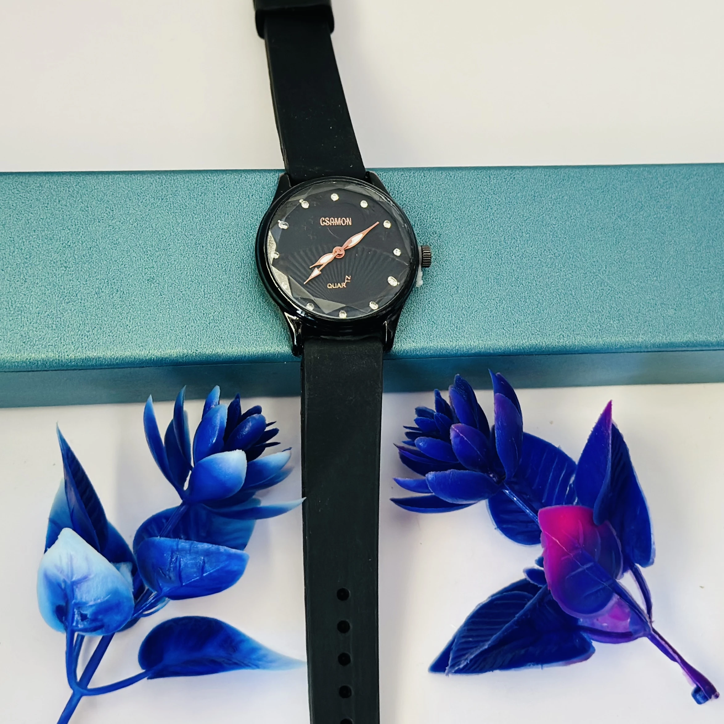 Black CSAMON analog watch