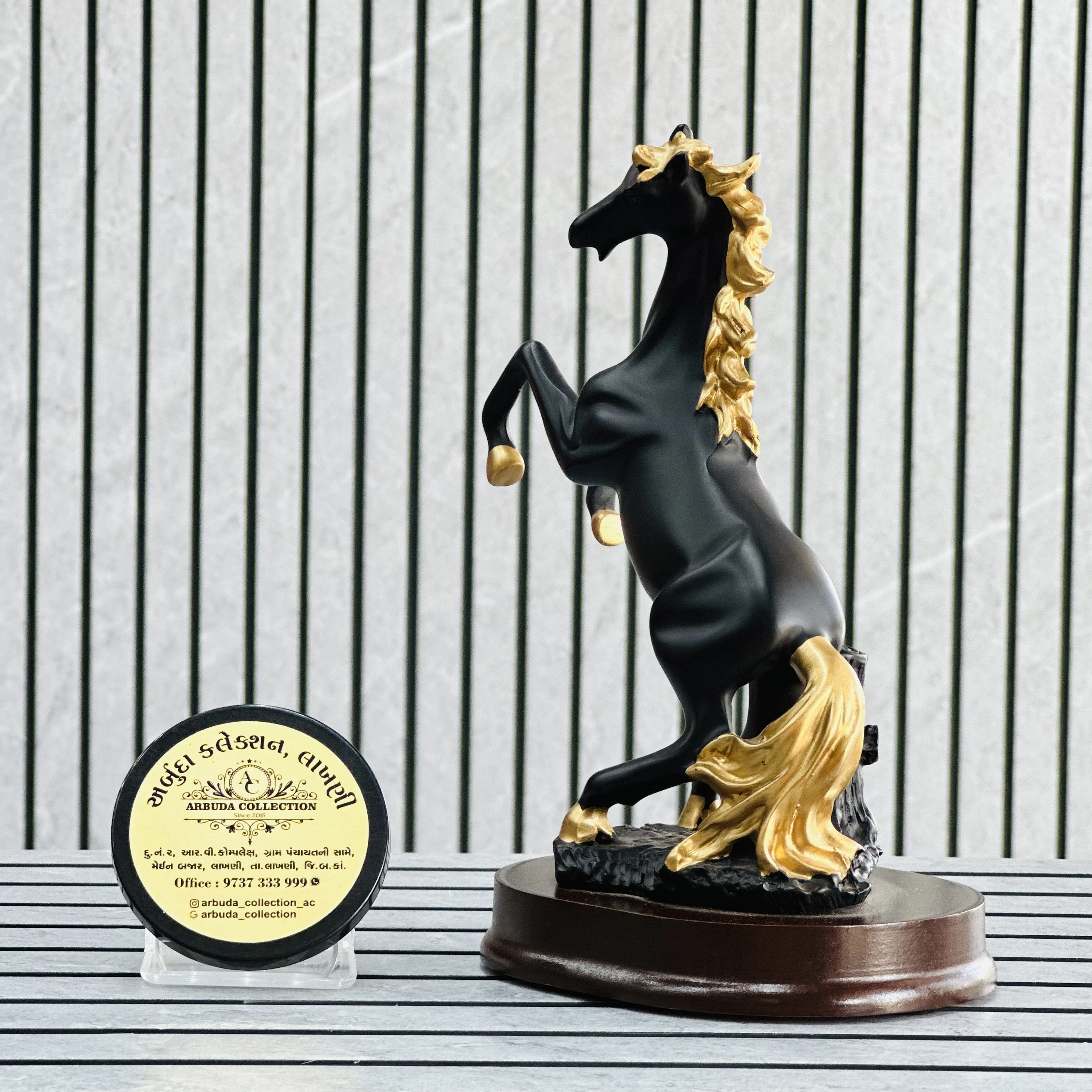 Black Horse statue