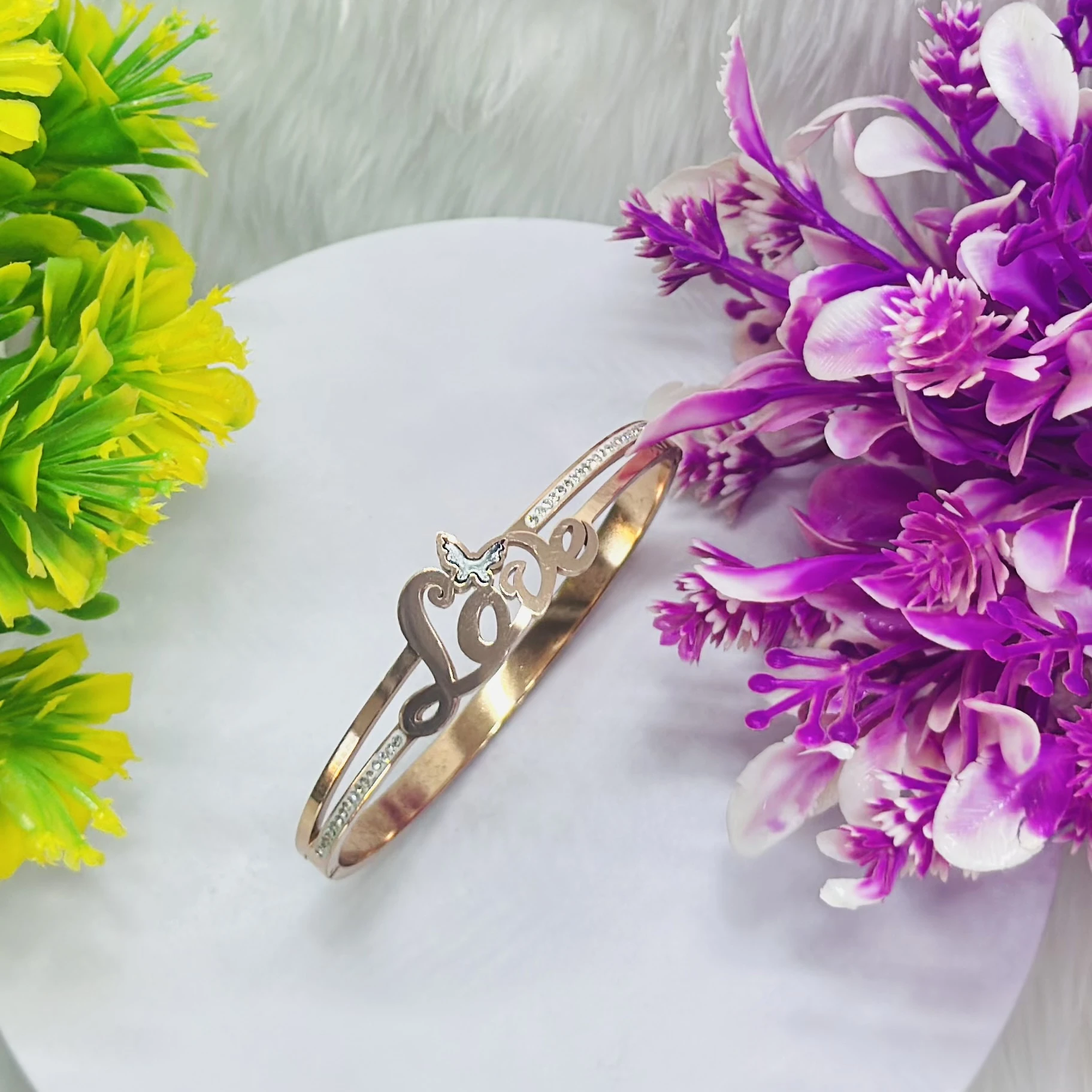 Gold plated Breslet