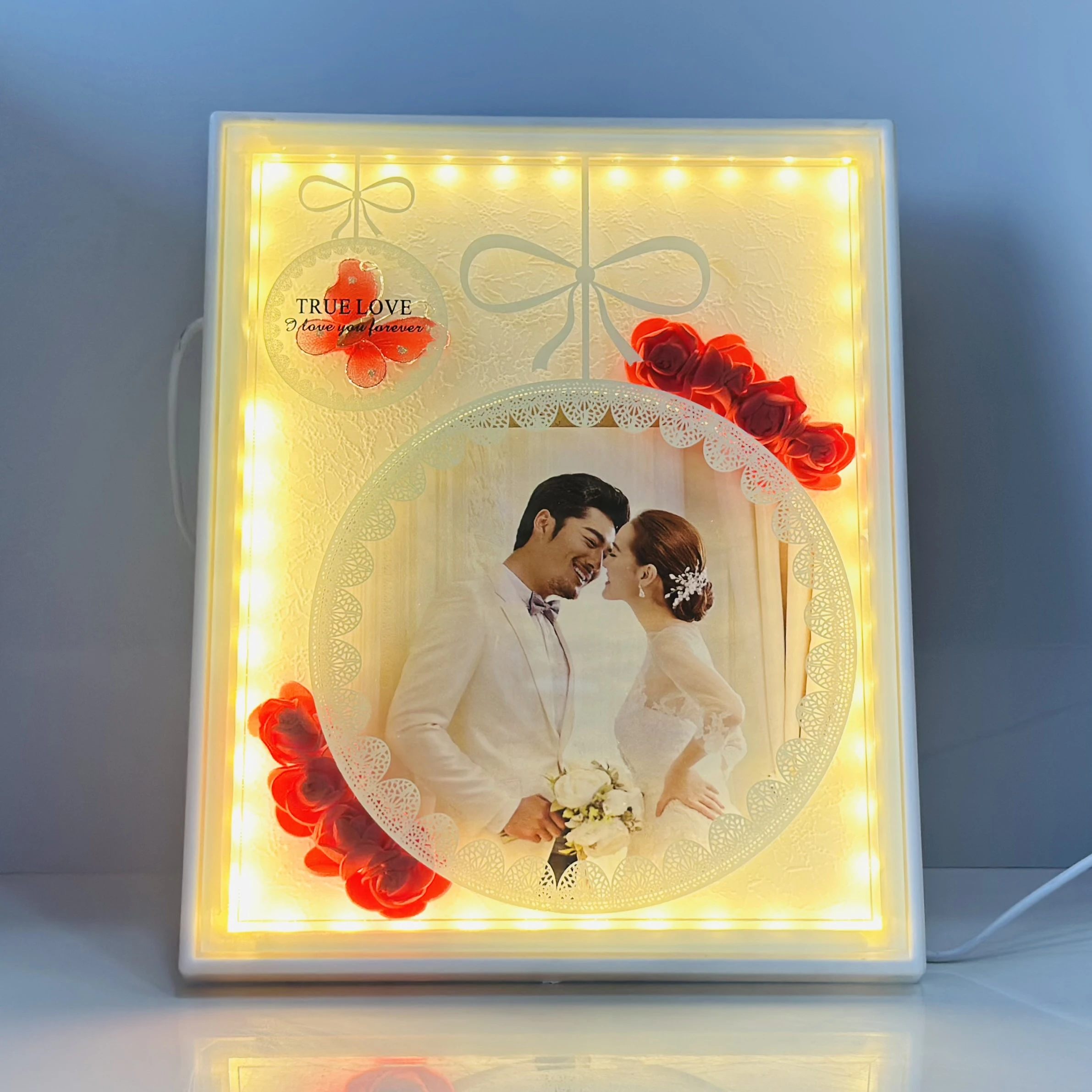 personalized LED Magic Mirror Photo Frame.(SKU-4BQJZF)