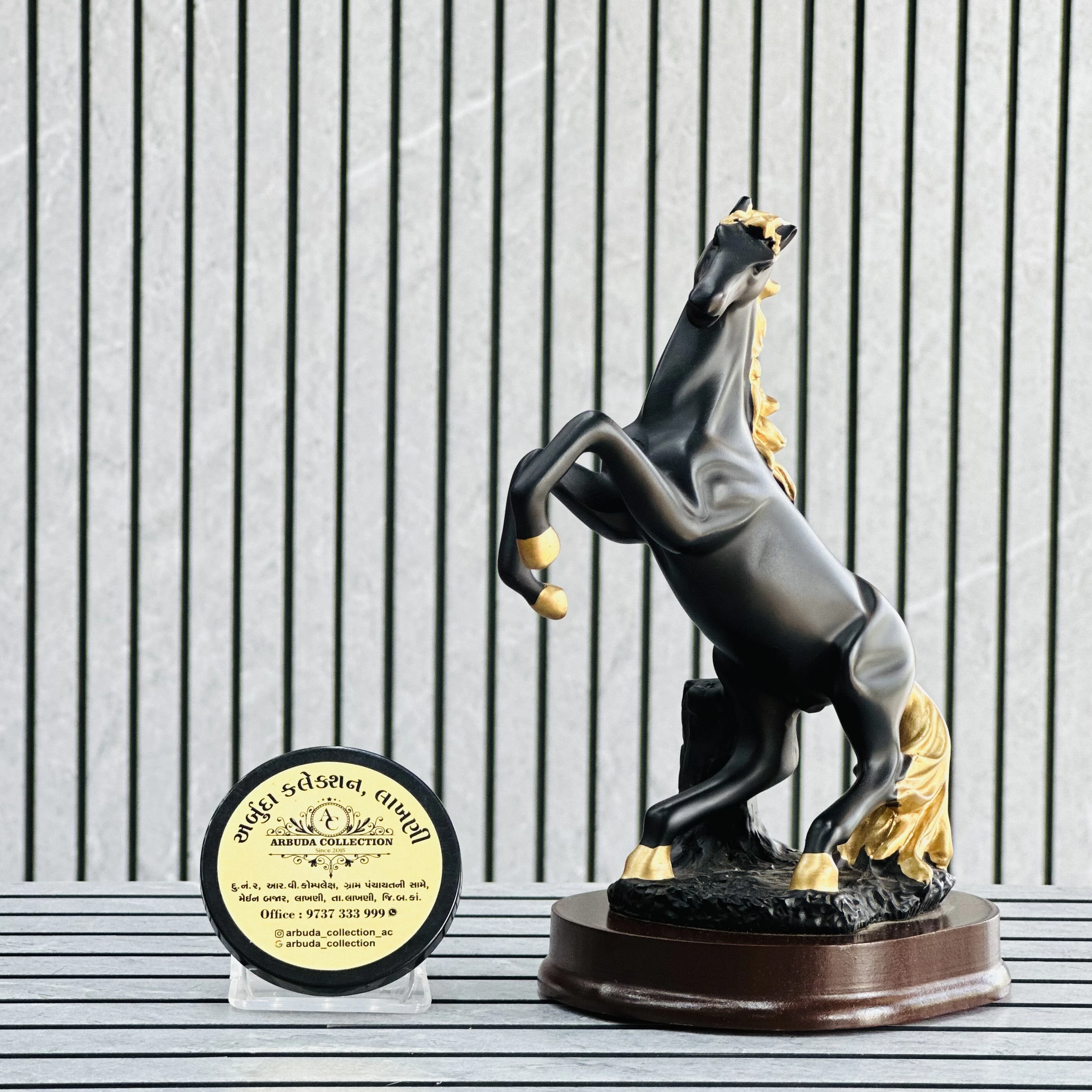 Black Horse statue