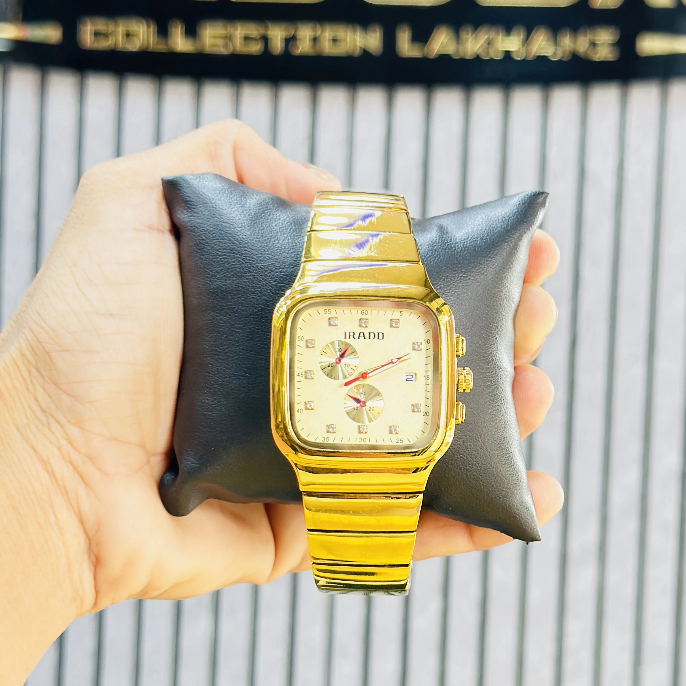 Analogue watch for man’s