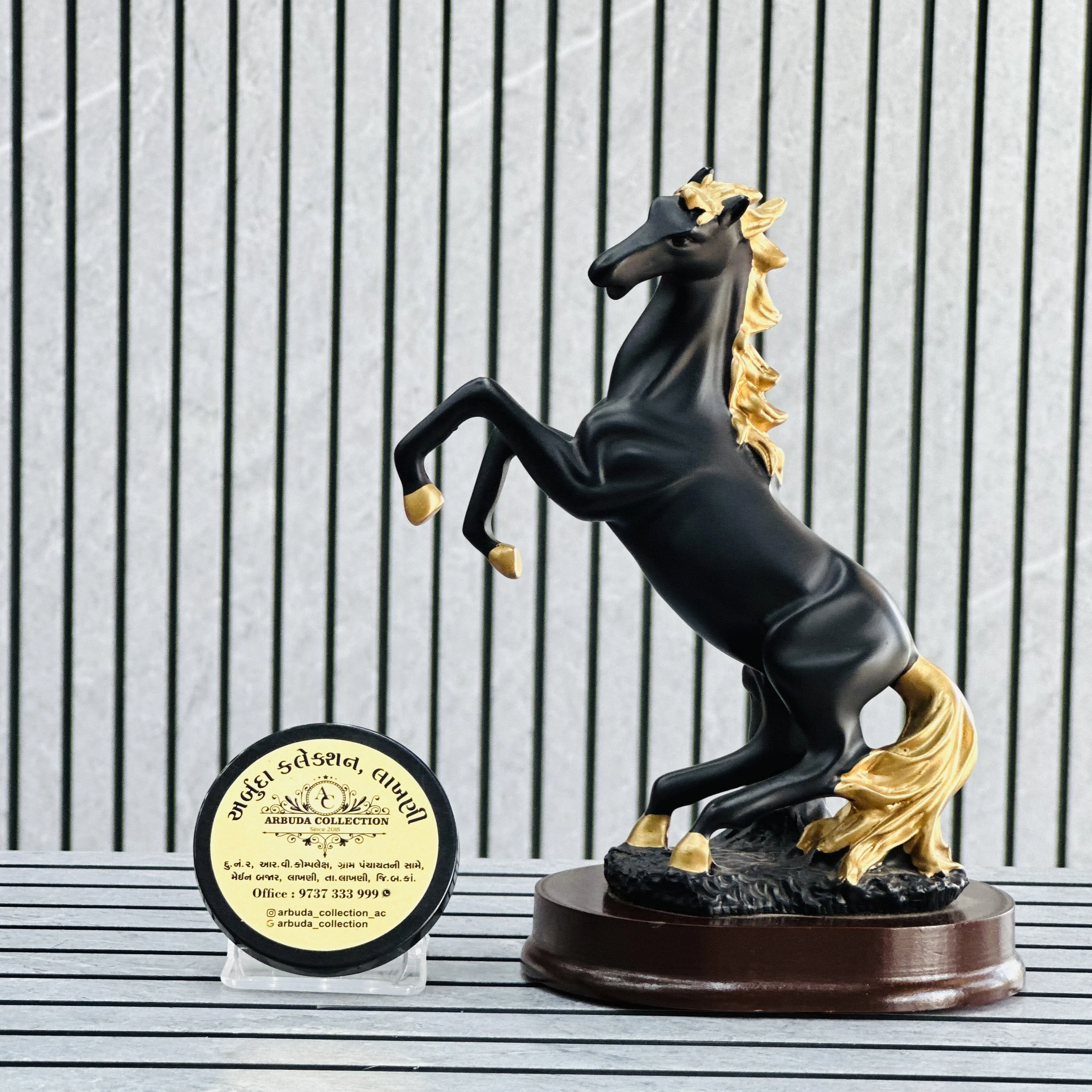 Black Horse statue