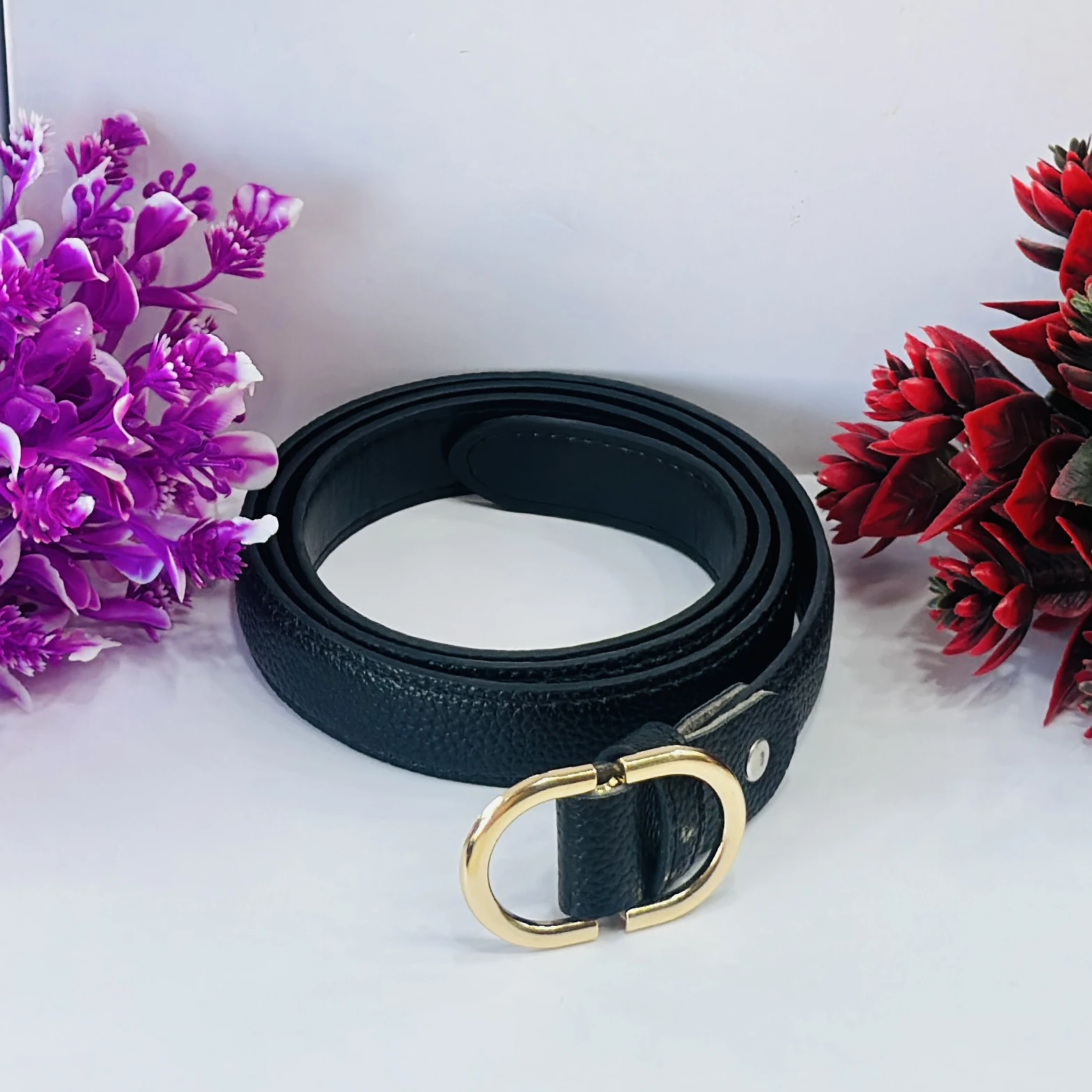 women's black leather belt