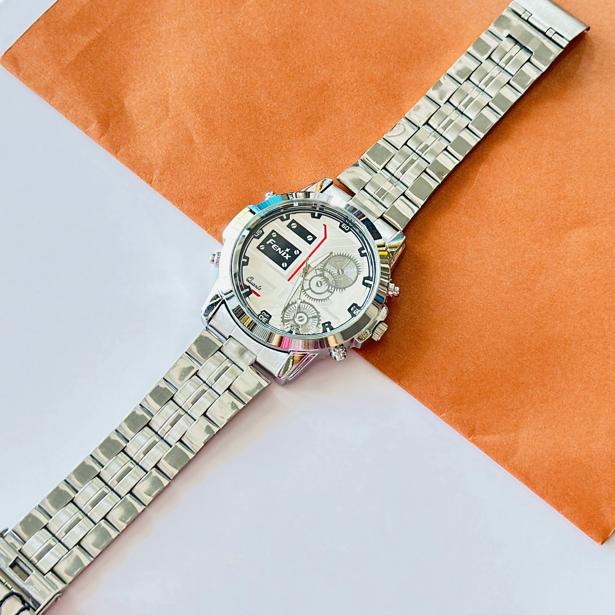 Analogue watch For Man’s