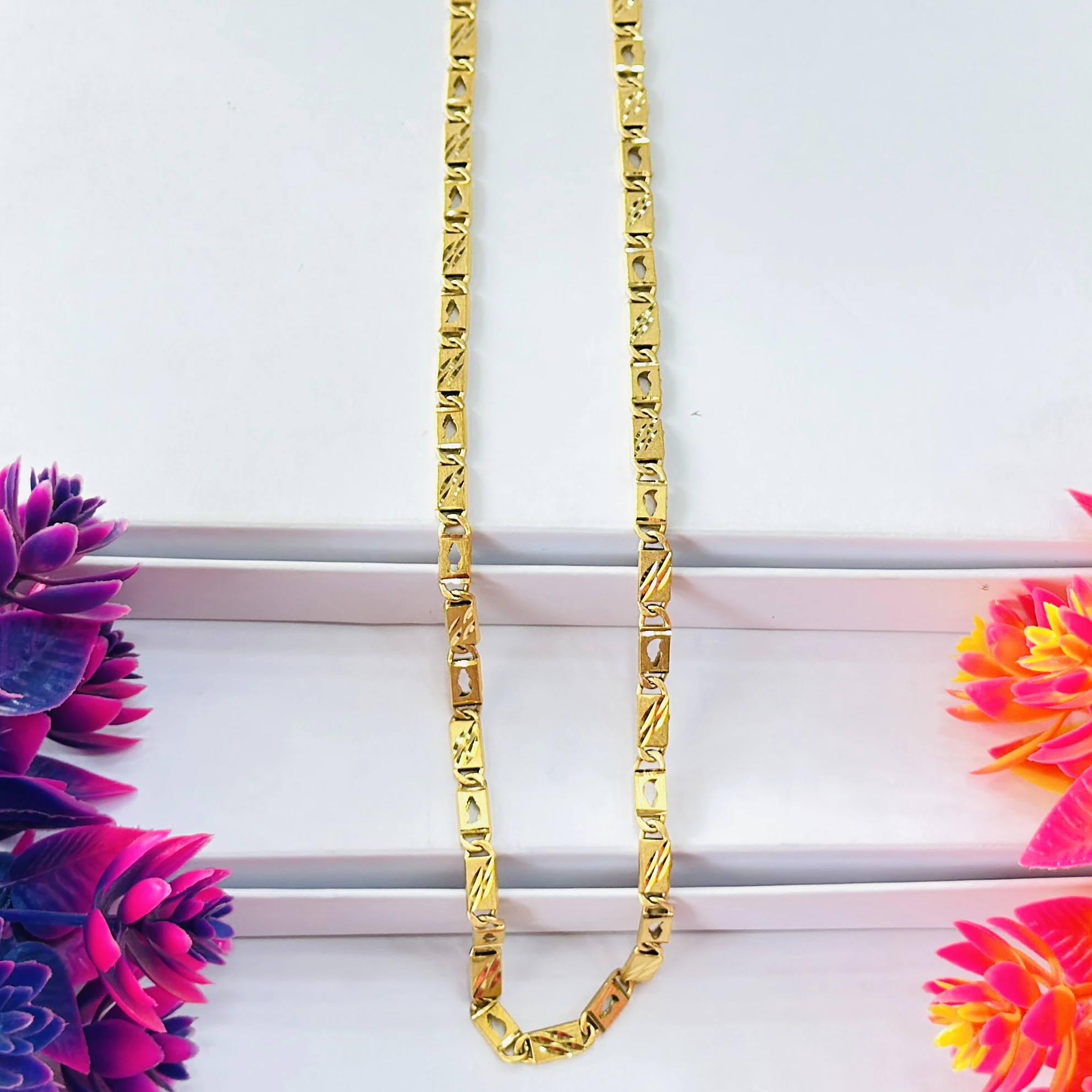 Gold plated "Nawabi" or "biscuit" design chain for men.