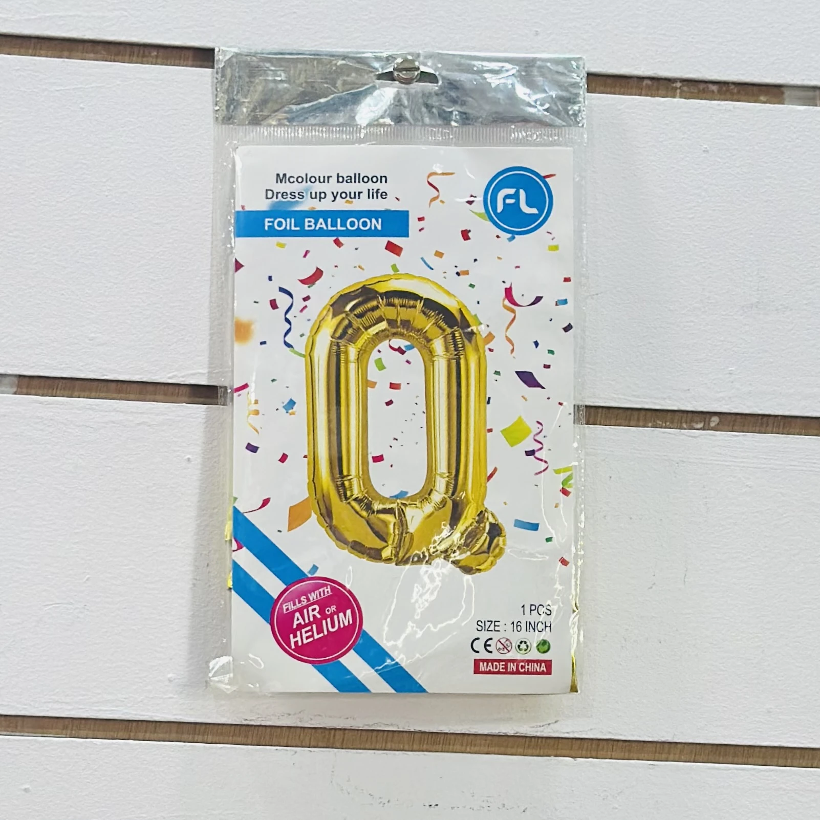 Gold foil letter "Q” balloon