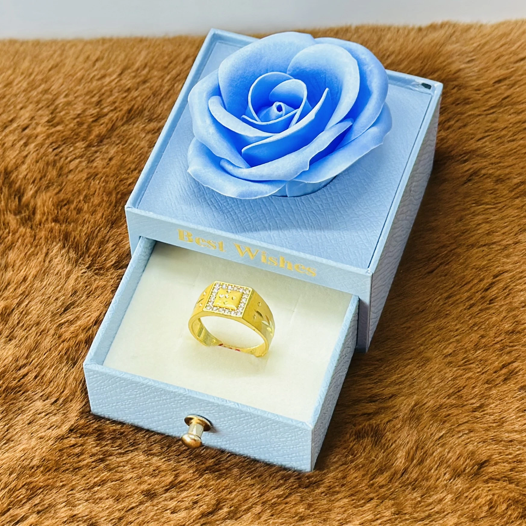 AanyaCentric men's gold-plated American diamond finger ring.