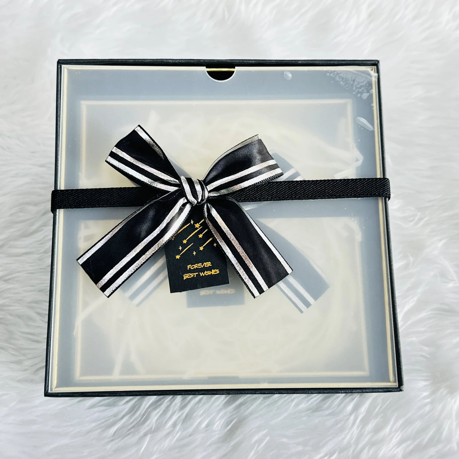 Decorative black and white striped gift box(Size 11/9(