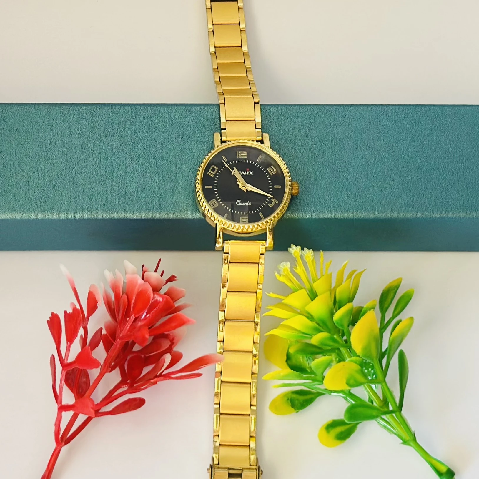 Gold -toned analog watch