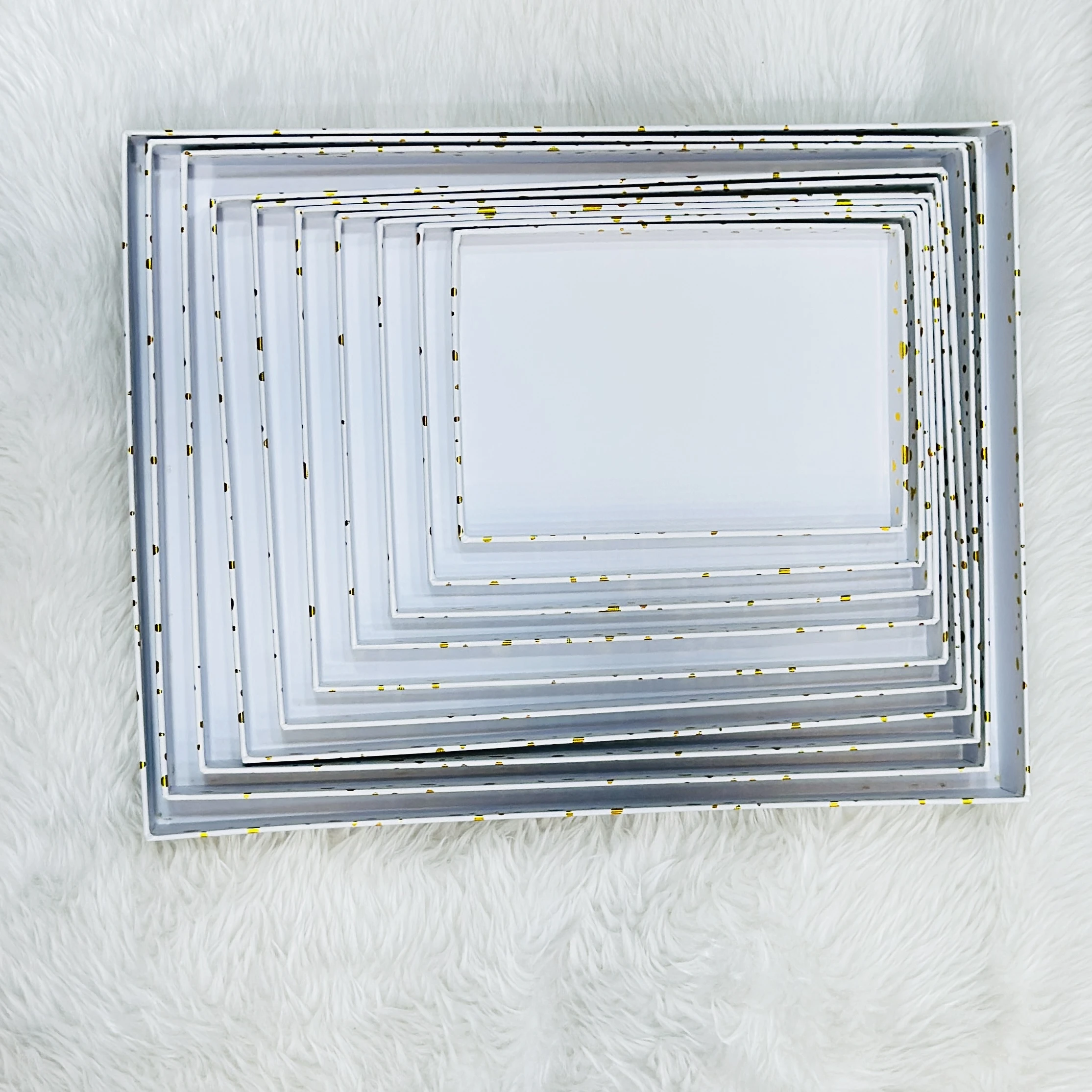 White Gift box (Size 6/5)