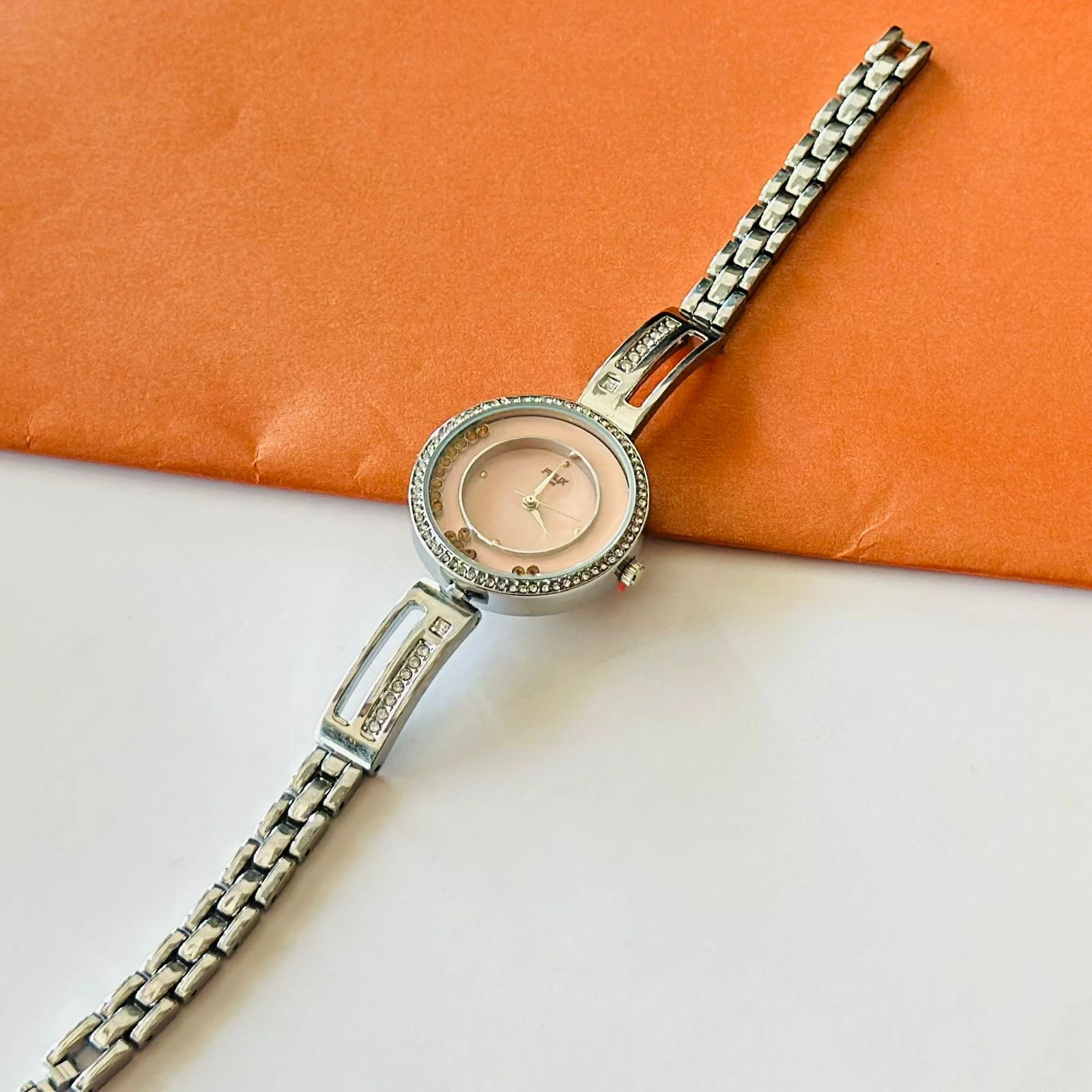 fashionable Women's Watches