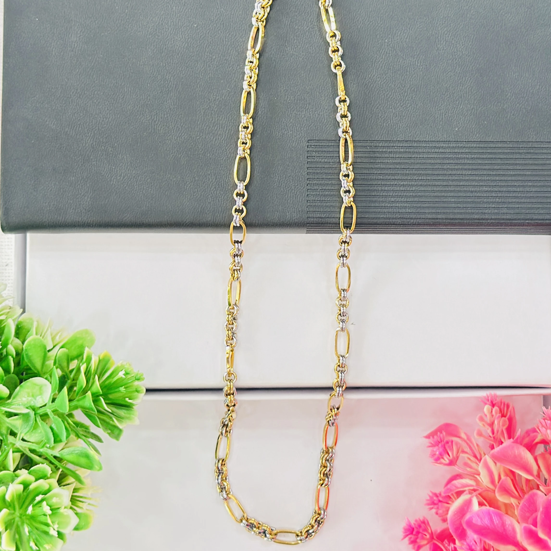 Dual color stainless steel chain