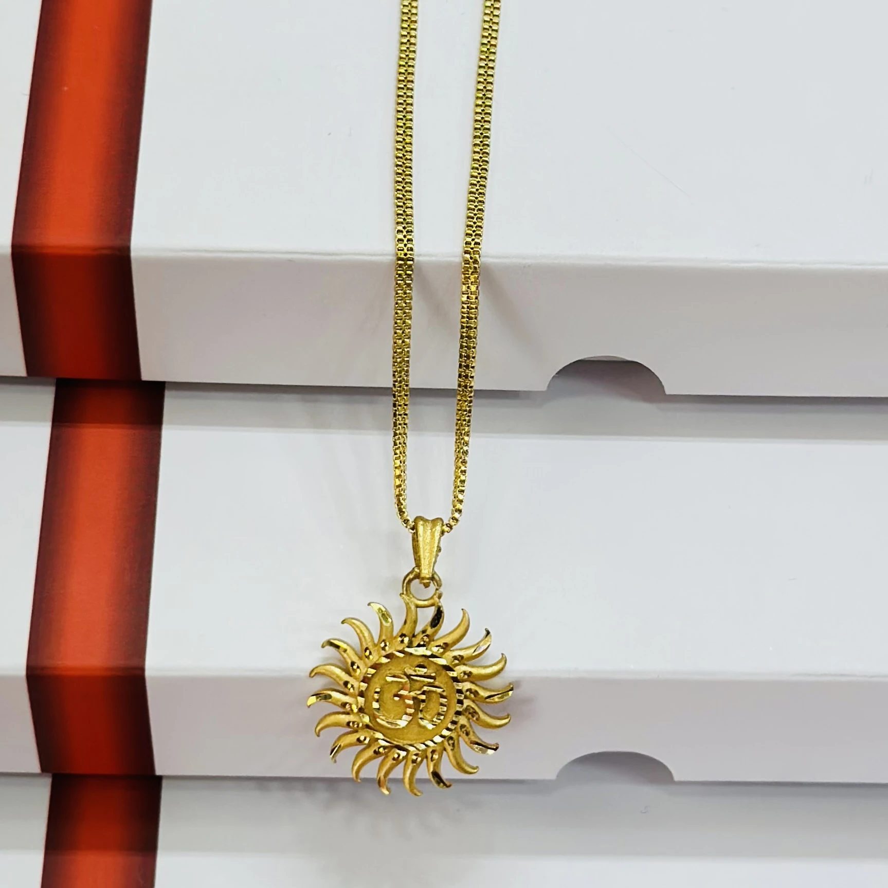 Gold plated pendant and chain