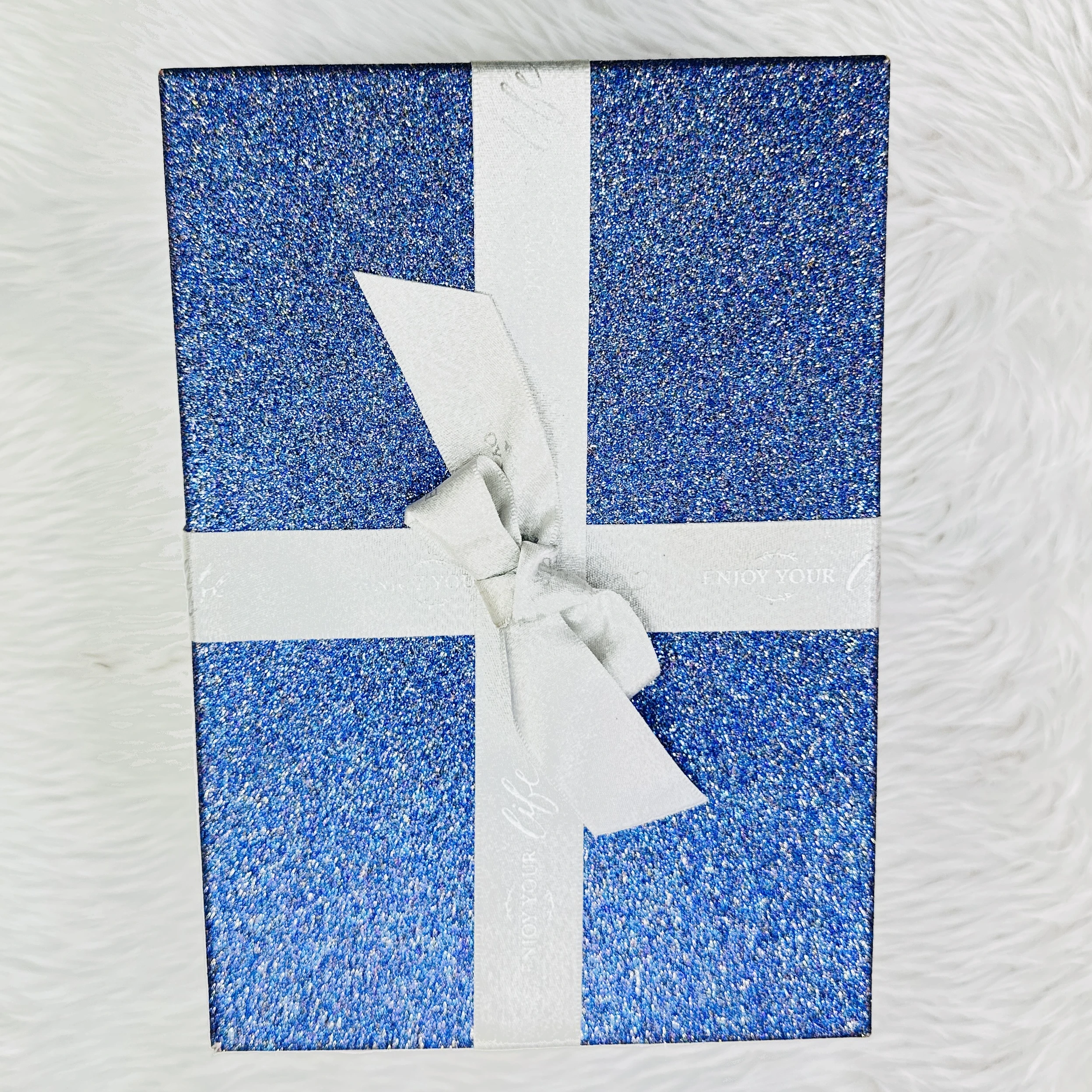Decorative blue glitter gift box(Size 10/7)