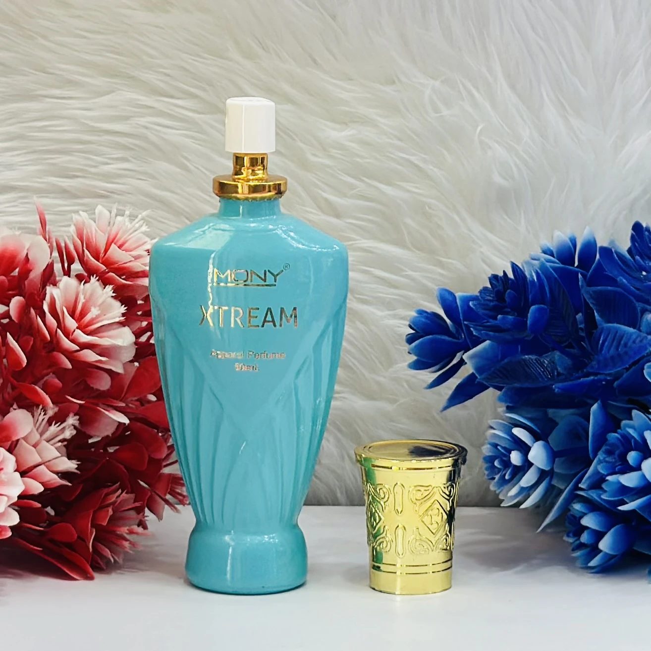 Mony Xtream perfume.