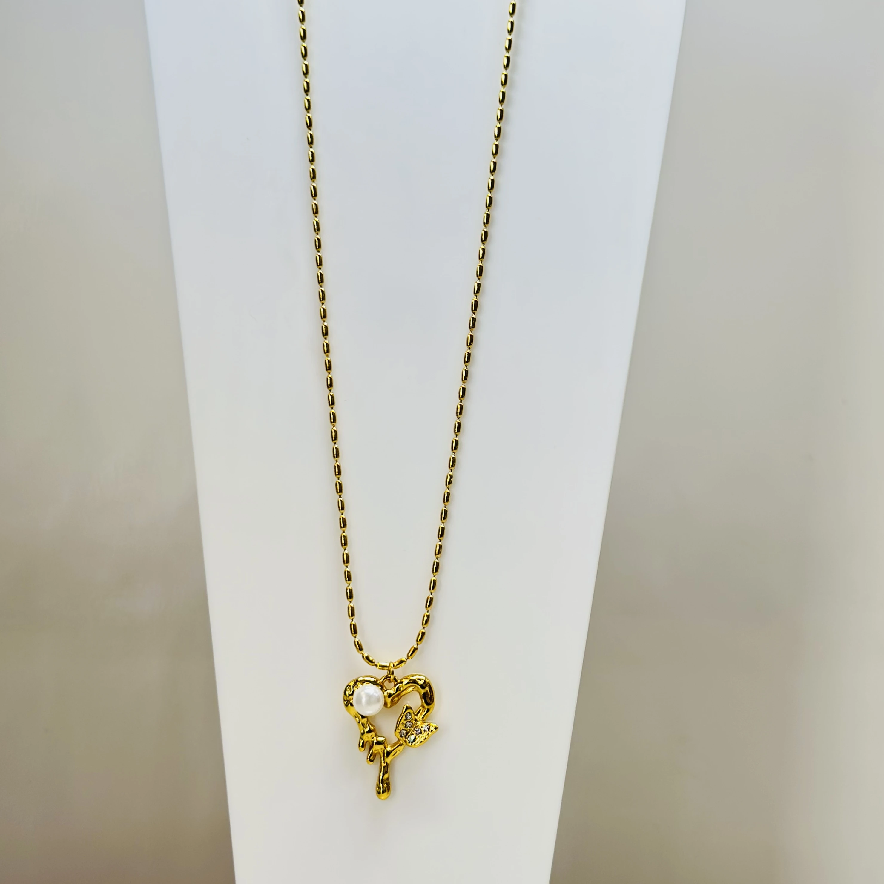 Gold plated heart shaped pendant