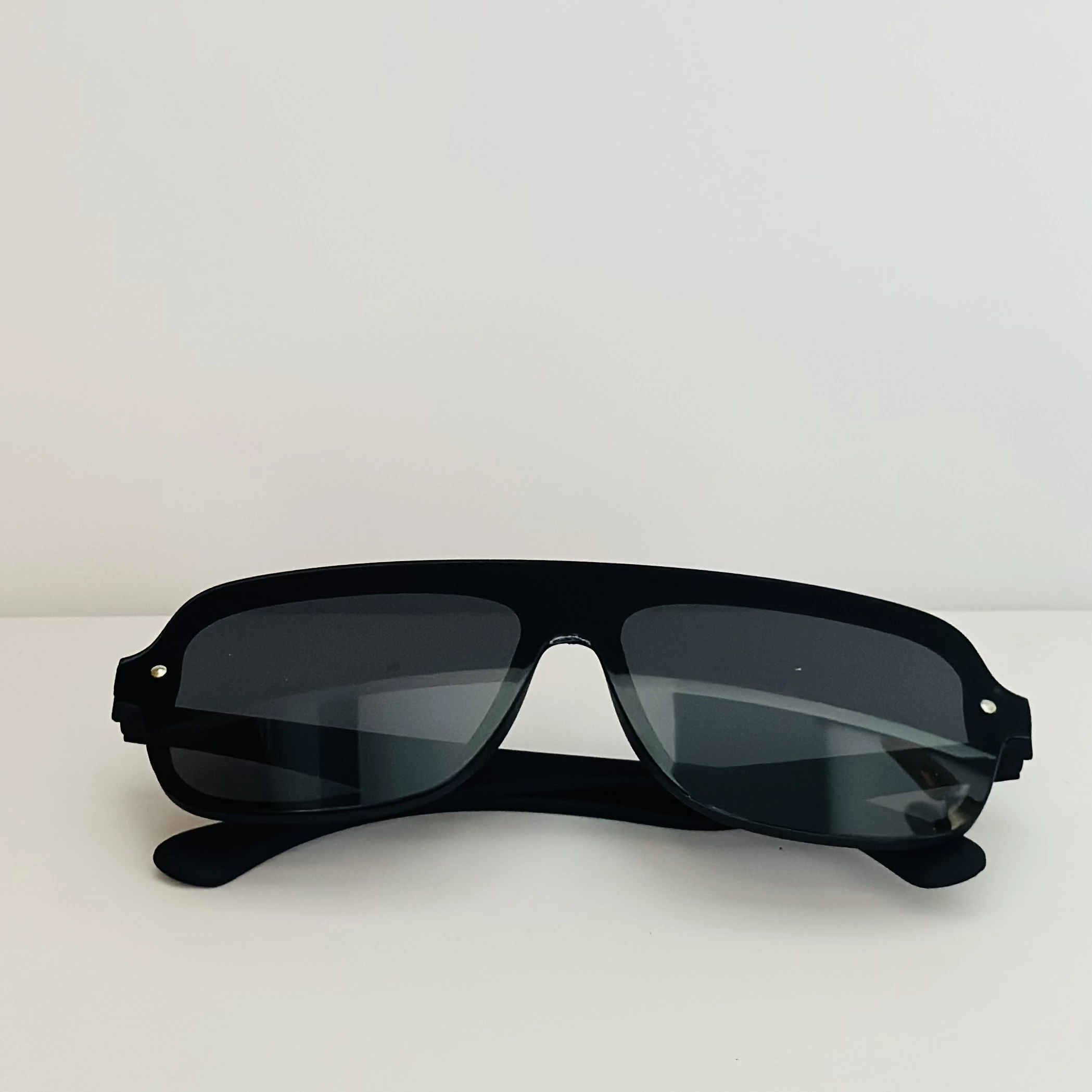 Black aviator sunglasses