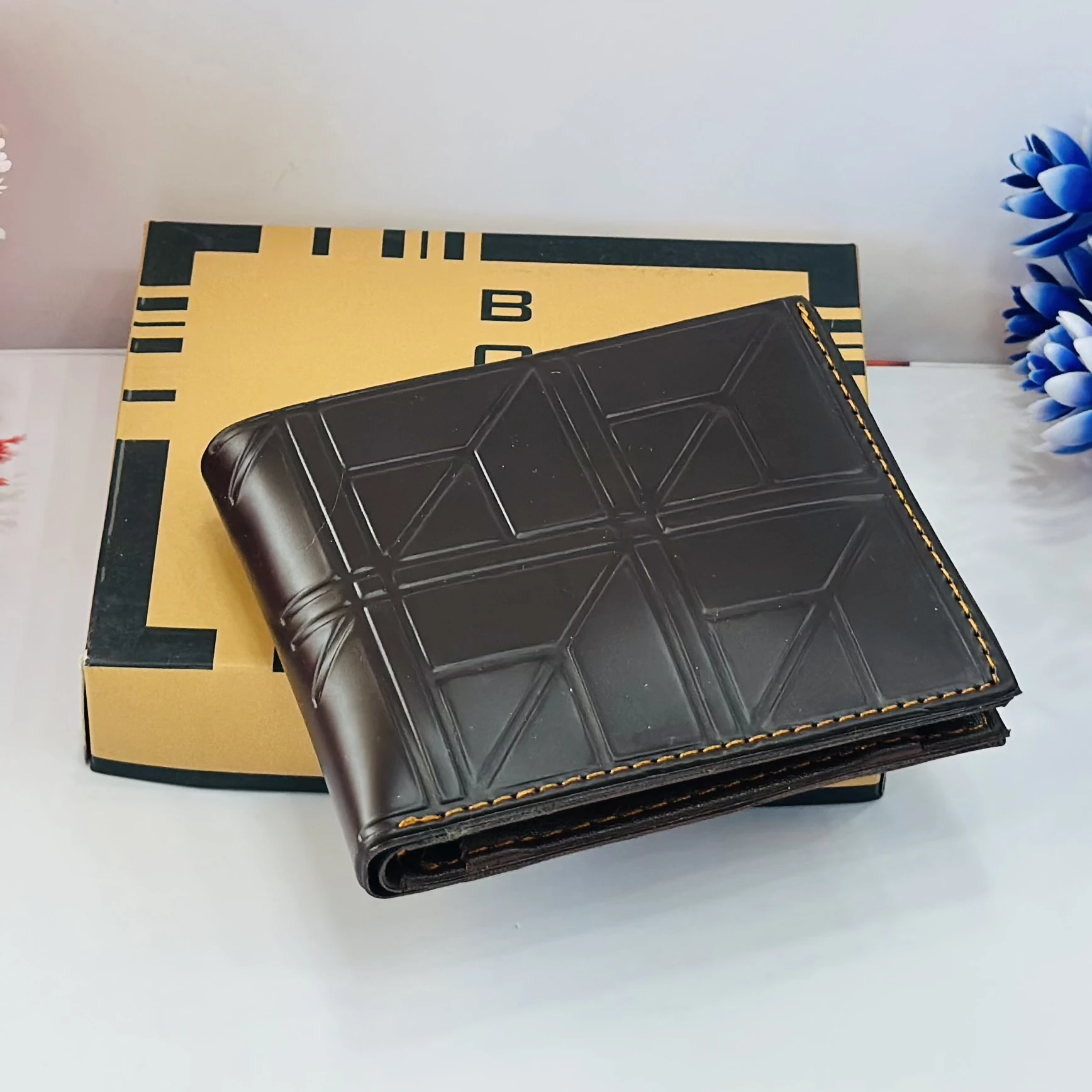 Bovi's Leisure Fashion Brand men's black genuine leather wallet.