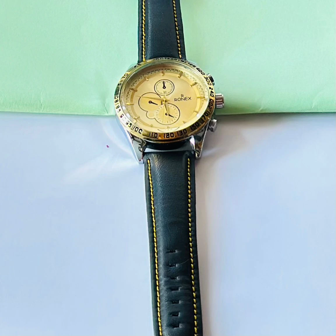 Analog watch For man’s