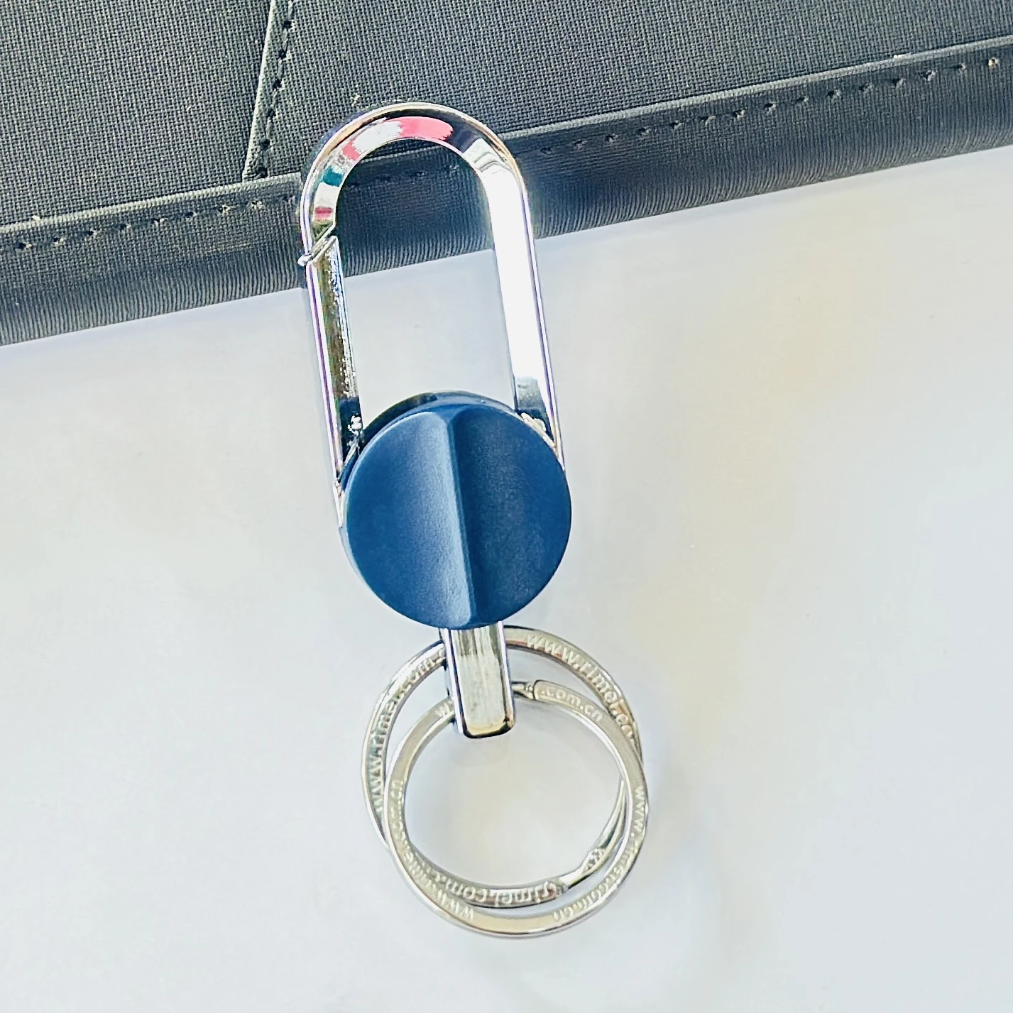 OMUDA metal key holder
