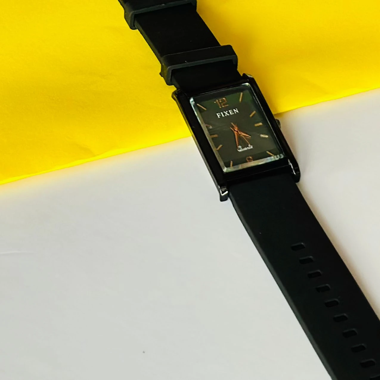 Quartz Analog Watch