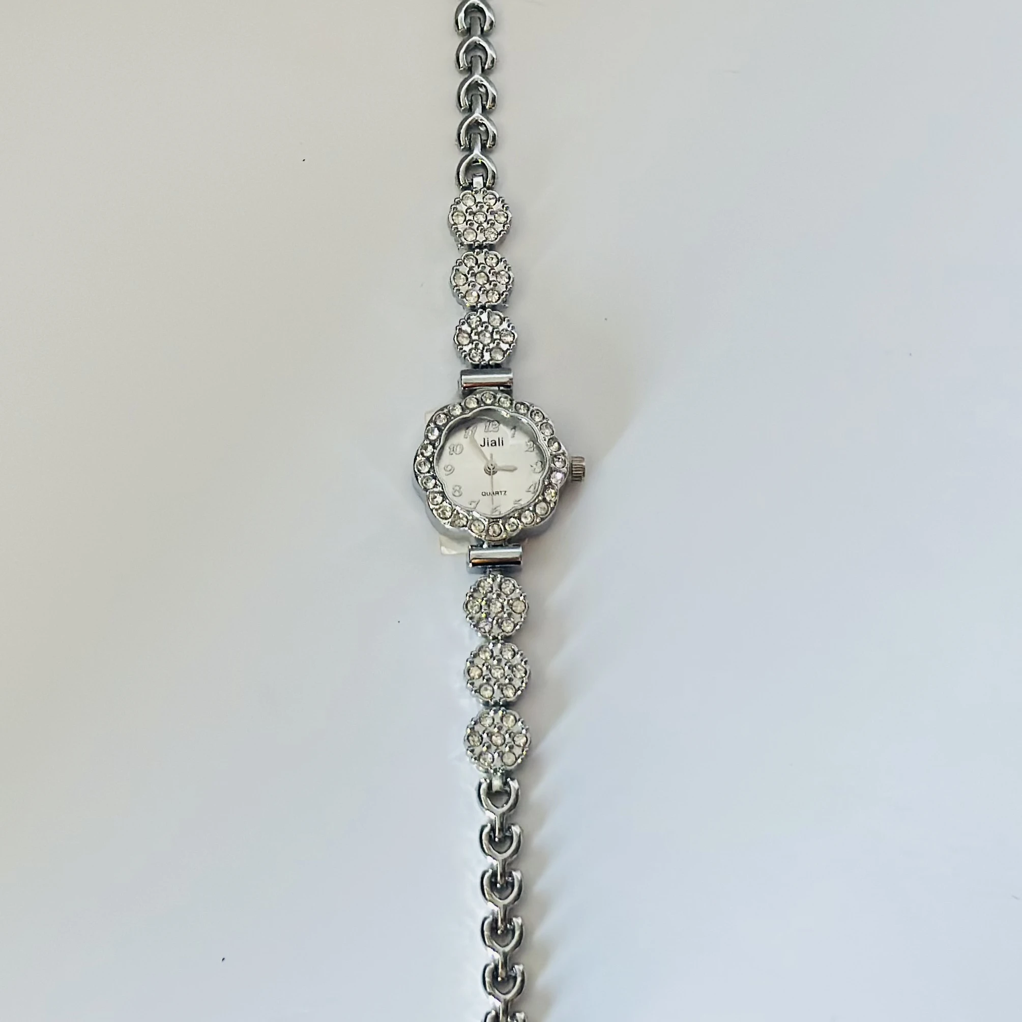 Jiali quartz silver-tone women's bracelet watch