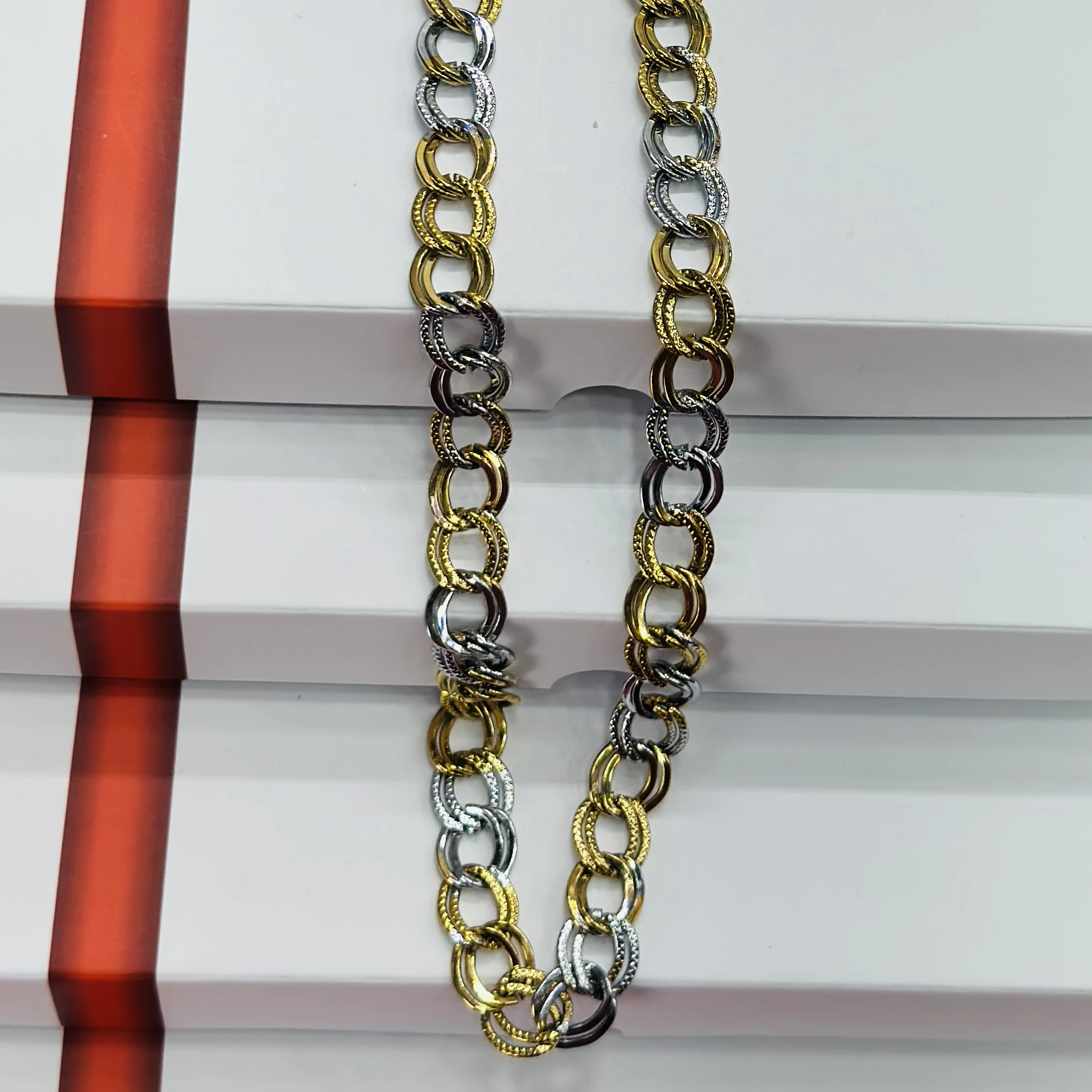 Yellow and white gold chain