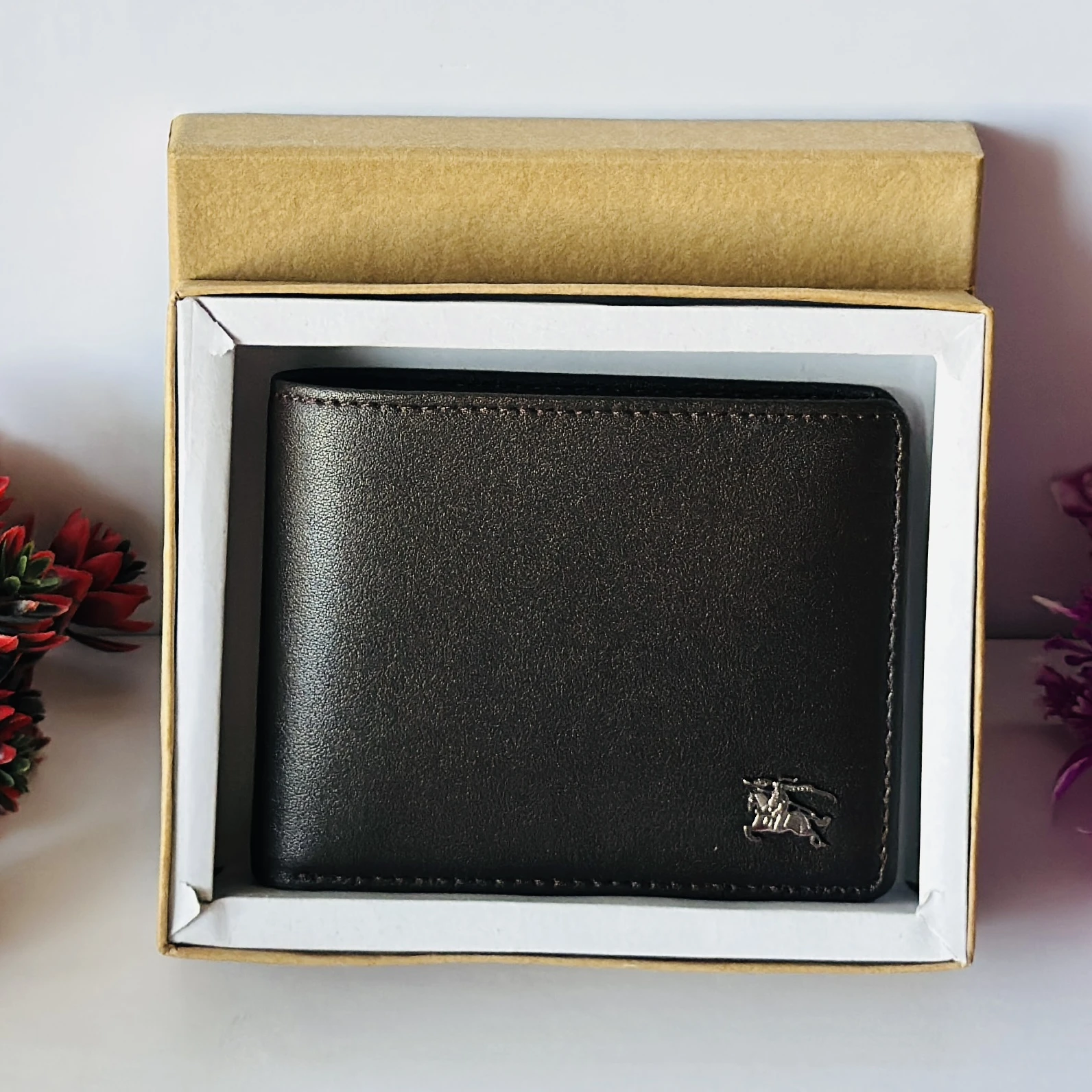 Burberry leather bifold wallet